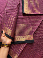 RF588 Dark onion pink with black combination vaira Oosi pattern & contrast mango Zari border