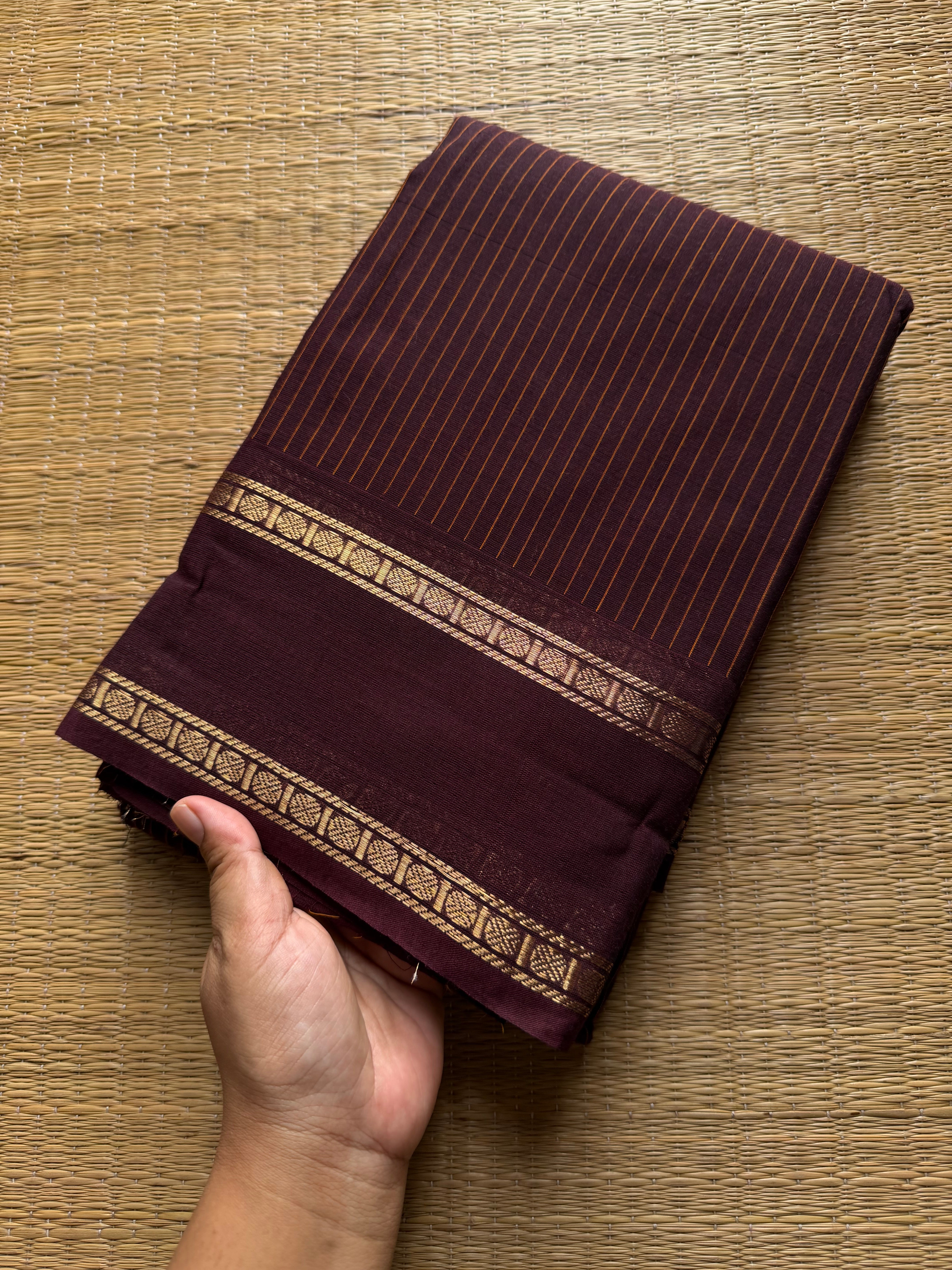 RF517 Monotone deep Coffee brown shade Kanchi cotton saree with Korvai Vaira Oosi thread vertical lines pattern with vintage Rettapet border