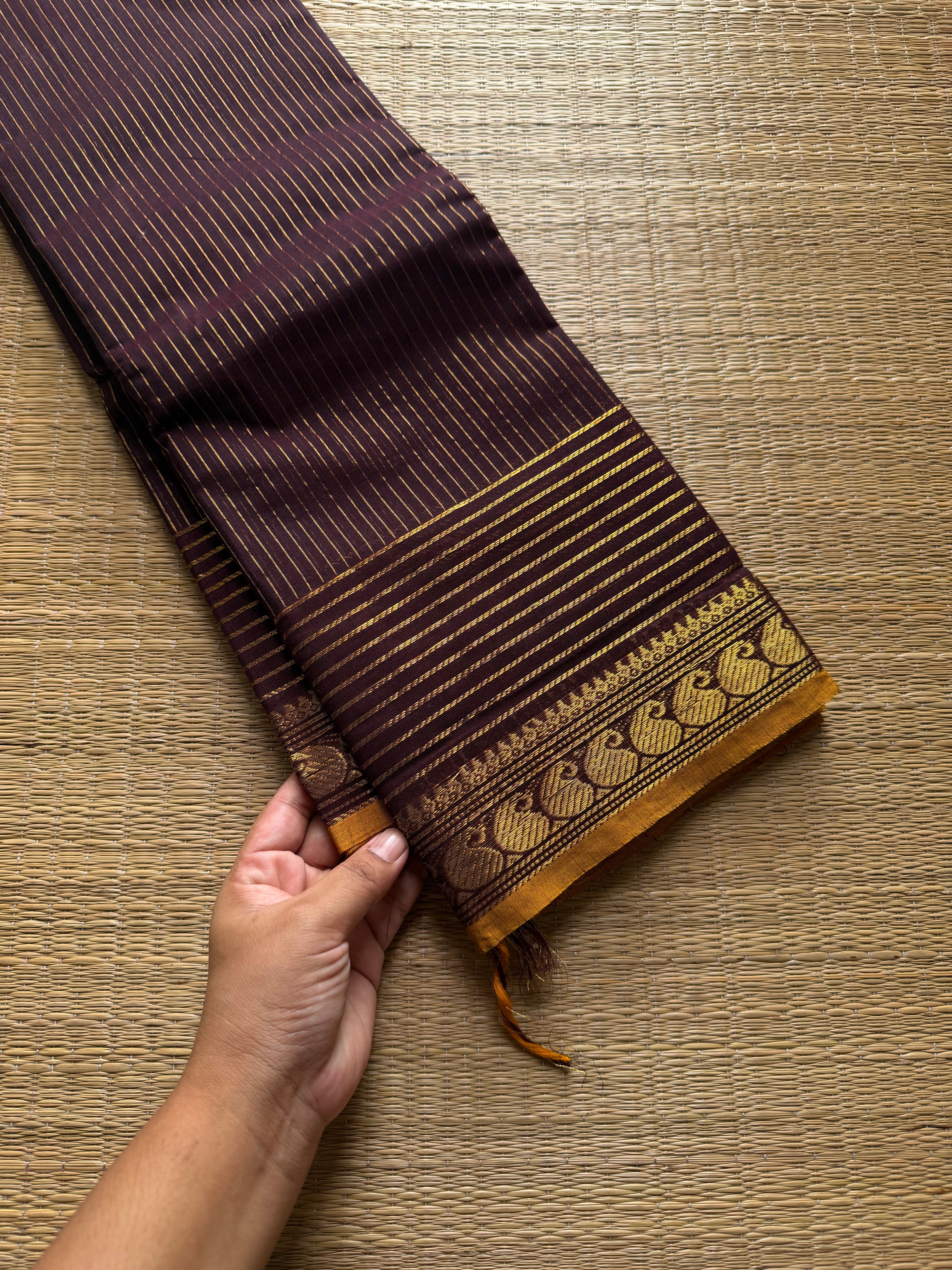 RF582 Coffee brown ~ Vairaoosi pattern Kanchi cotton saree with small contrast mango Zari border