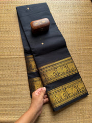 Monotone Black Retta Patta Kanchi Cotton Saree With Handmade Thread Buttas