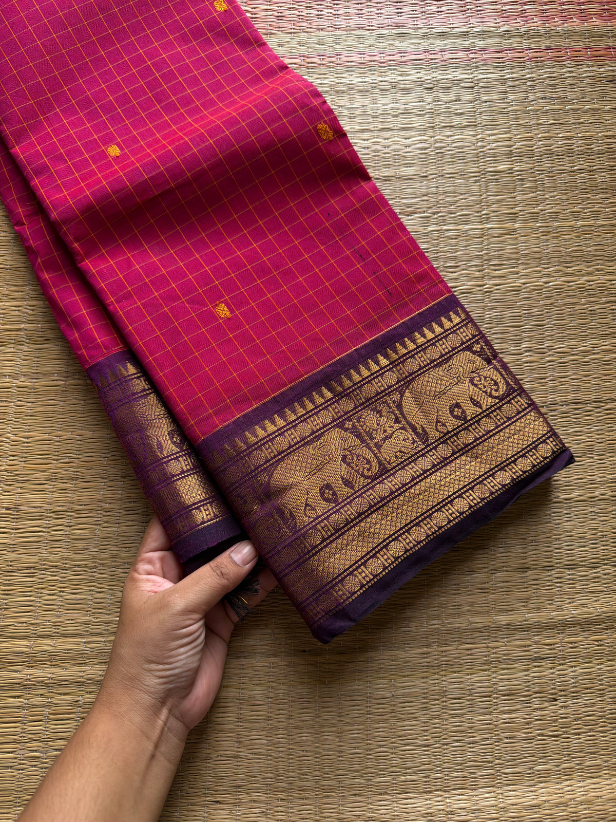 RF736 Kattam edition ~ Magenta pink shade Kanchi cotton saree with checks pattern & handmade thread buttas