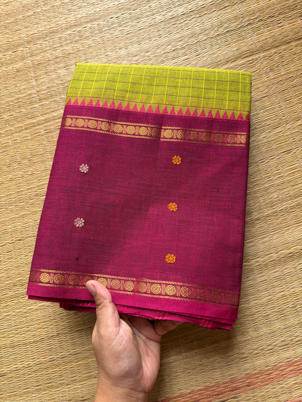 RF527 Green with magenta pink combination Vintage l Border Kanchi Cotton Saree With kattam / checks pattern & handwoven Buttas on the border