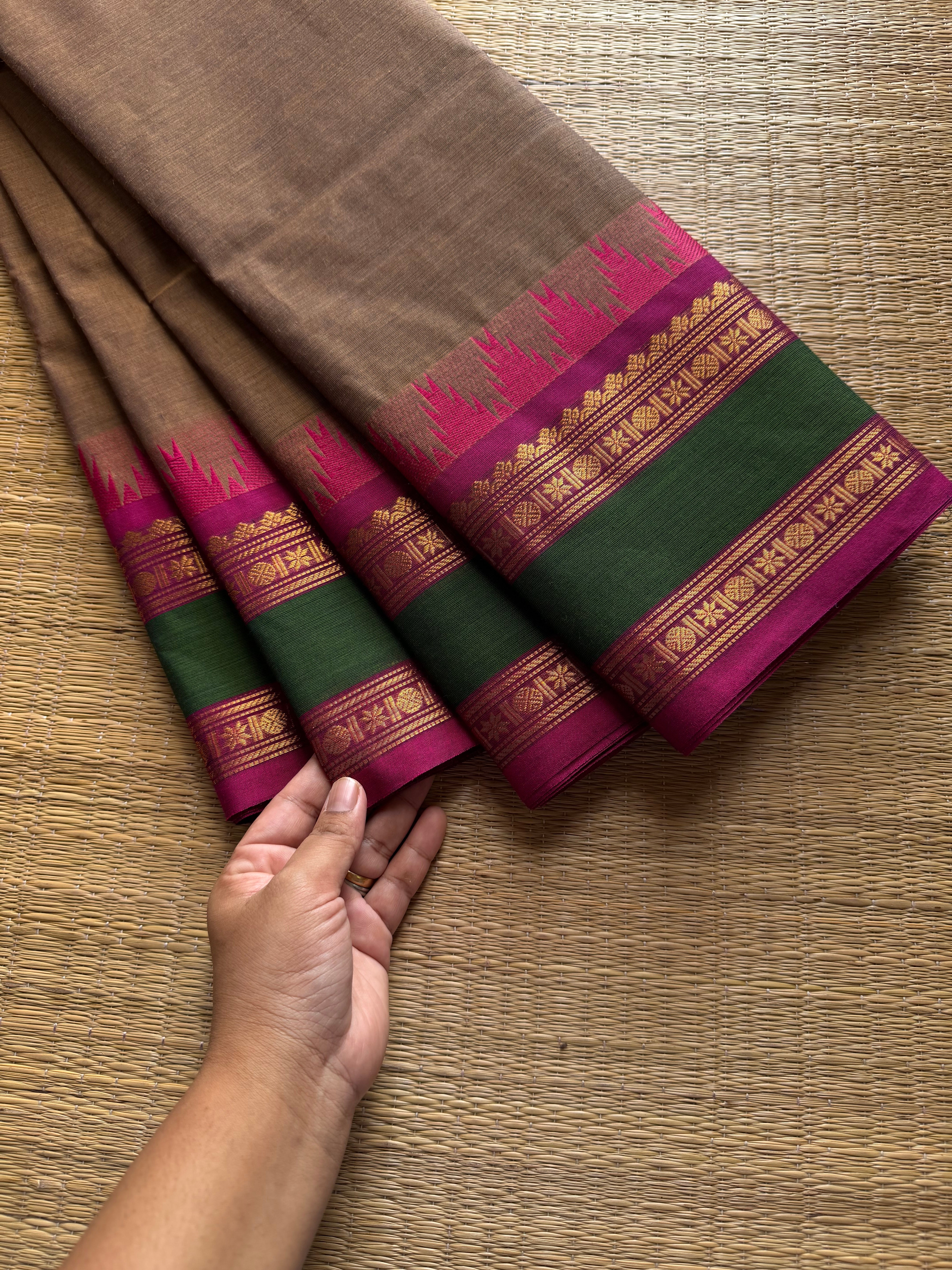 RF539 Dual tone biscuit shade Kanchi cotton saree with contrast Thazhampoo pattern gap border