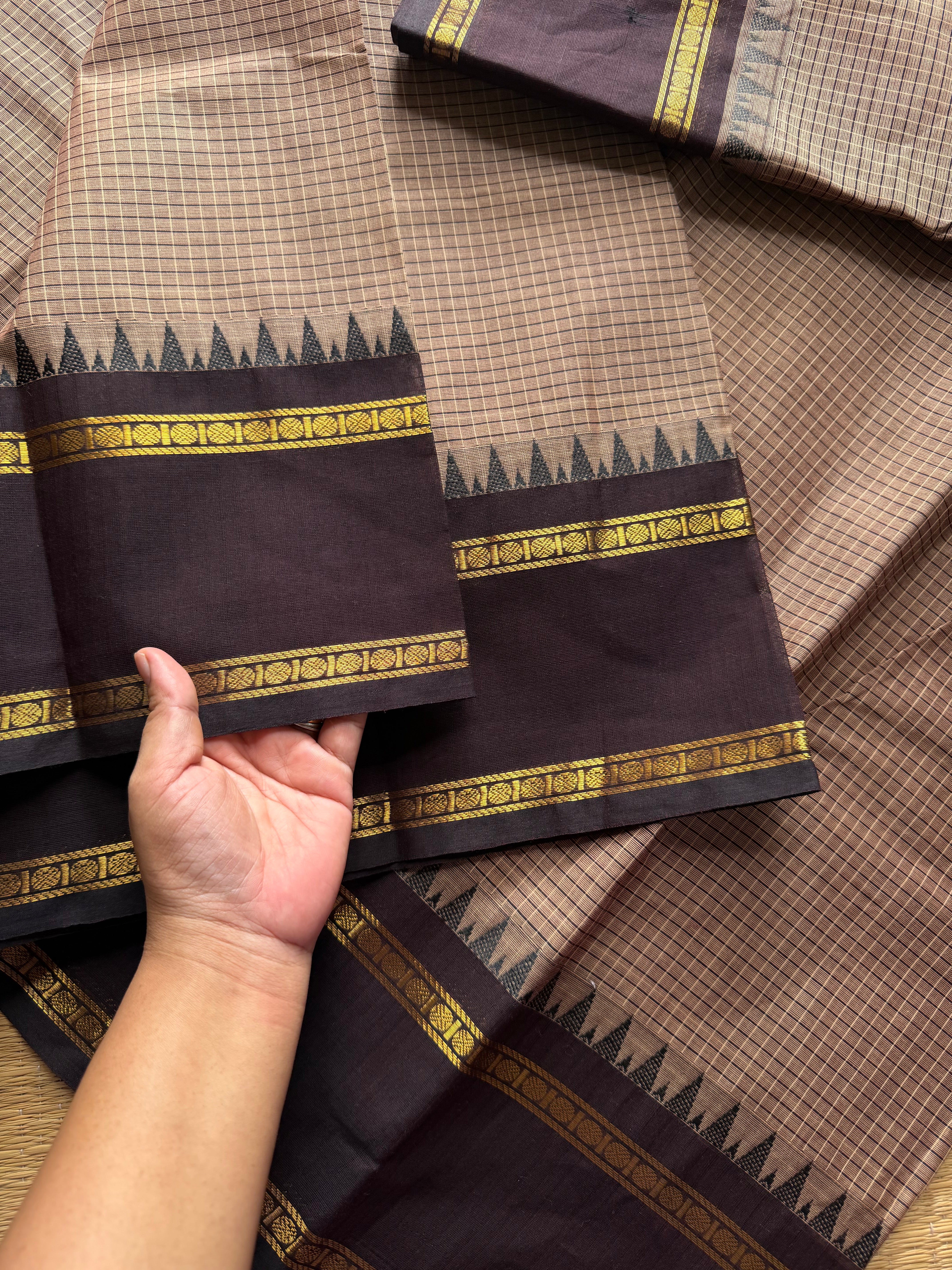RF496 Light biscuit shade with contrast brown combination vintage Rettapet Podikattam Kanchi cotton saree