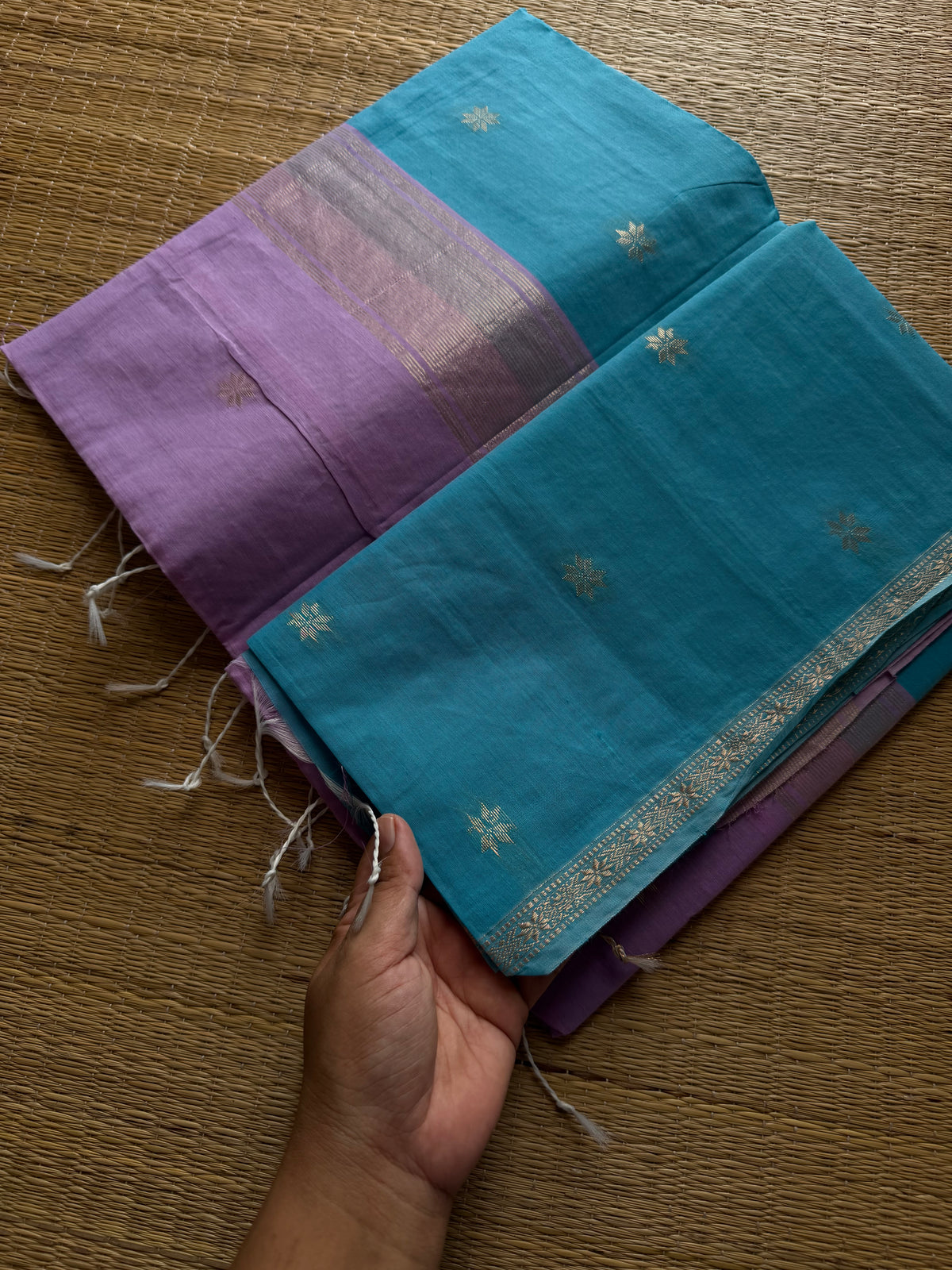 RF579 Turquoise blue shade Maheswari semi silk cotton saree with contrast light lavender shade Pallu and blouse