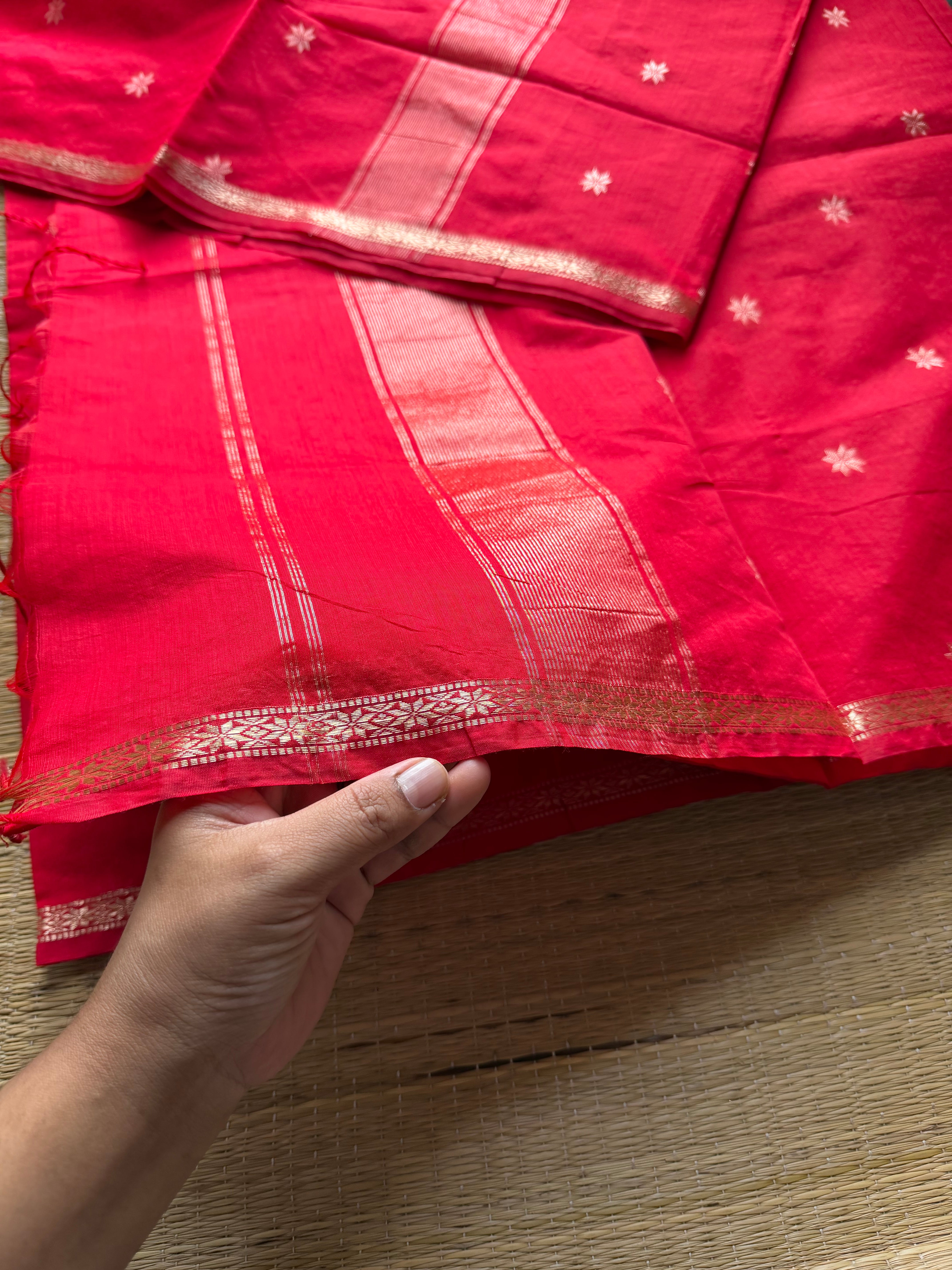 Chilli Red Shade Maheswari Semi Silk Cotton Saree