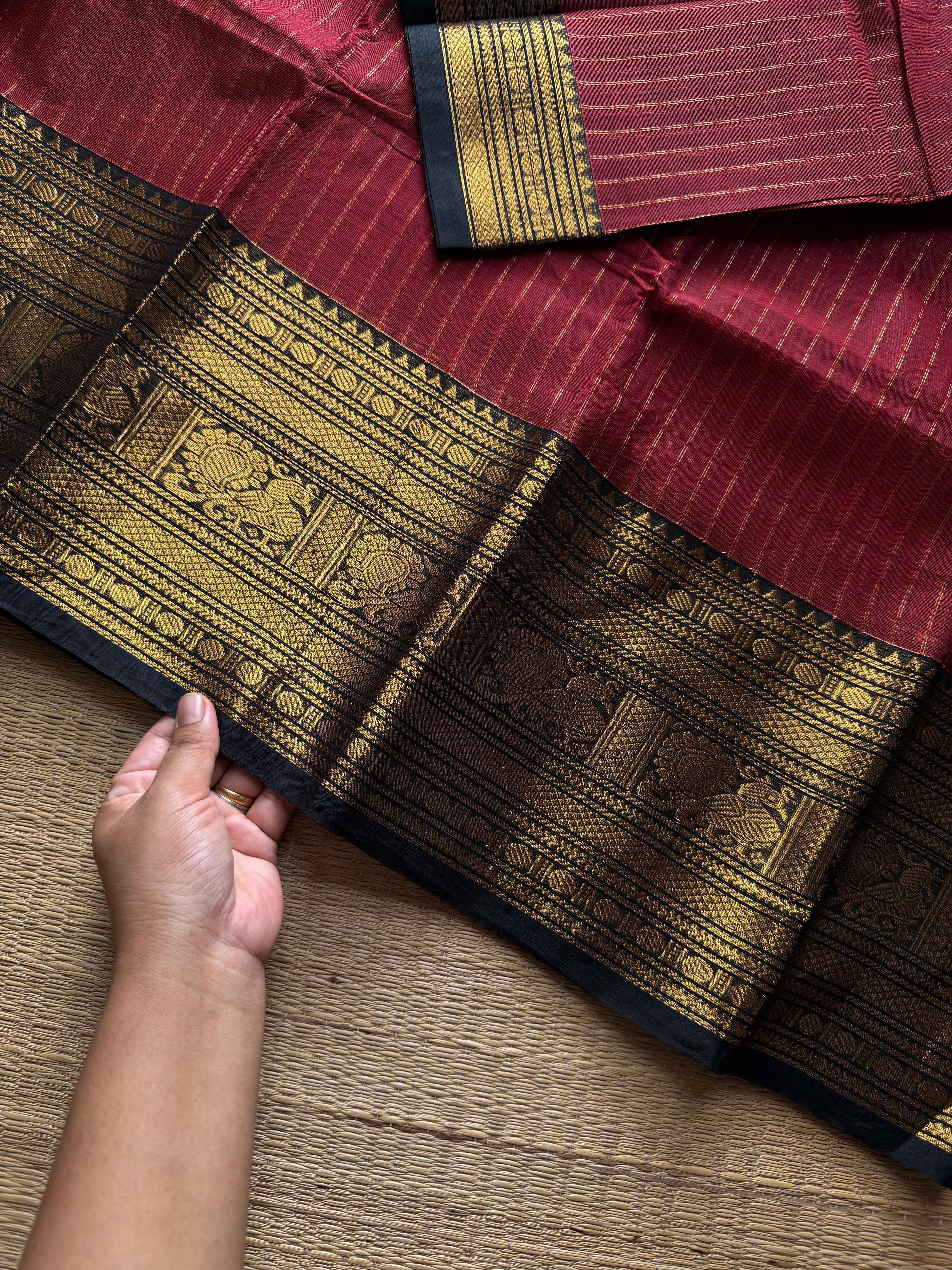 RF1167 Premium Vaira Oosi Pattern Kanchi cotton saree ~ Reddish maroon with black