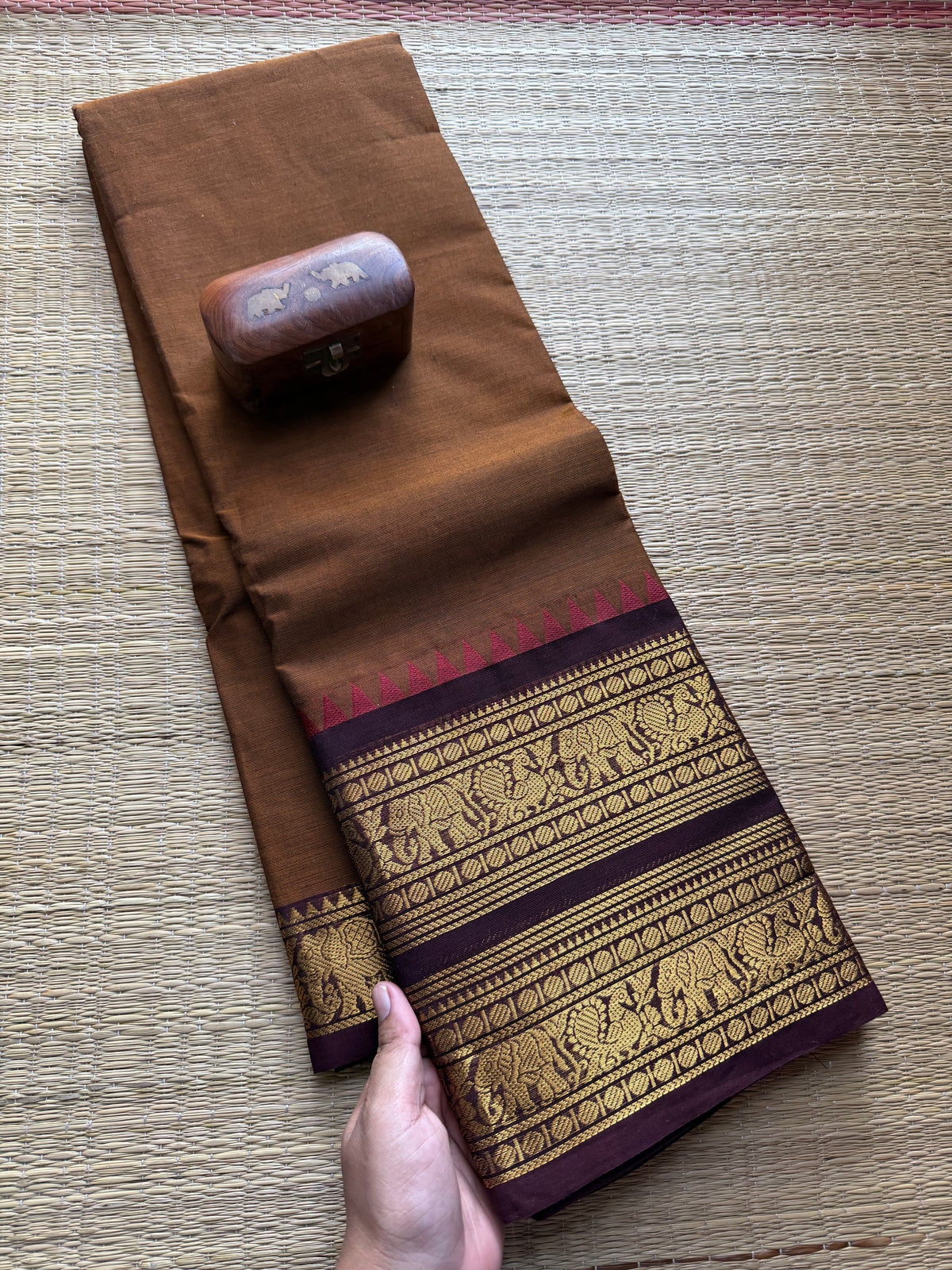 RF39 Dark Honey Shade With Brown Retta Patta Border Kanchi Cotton Saree