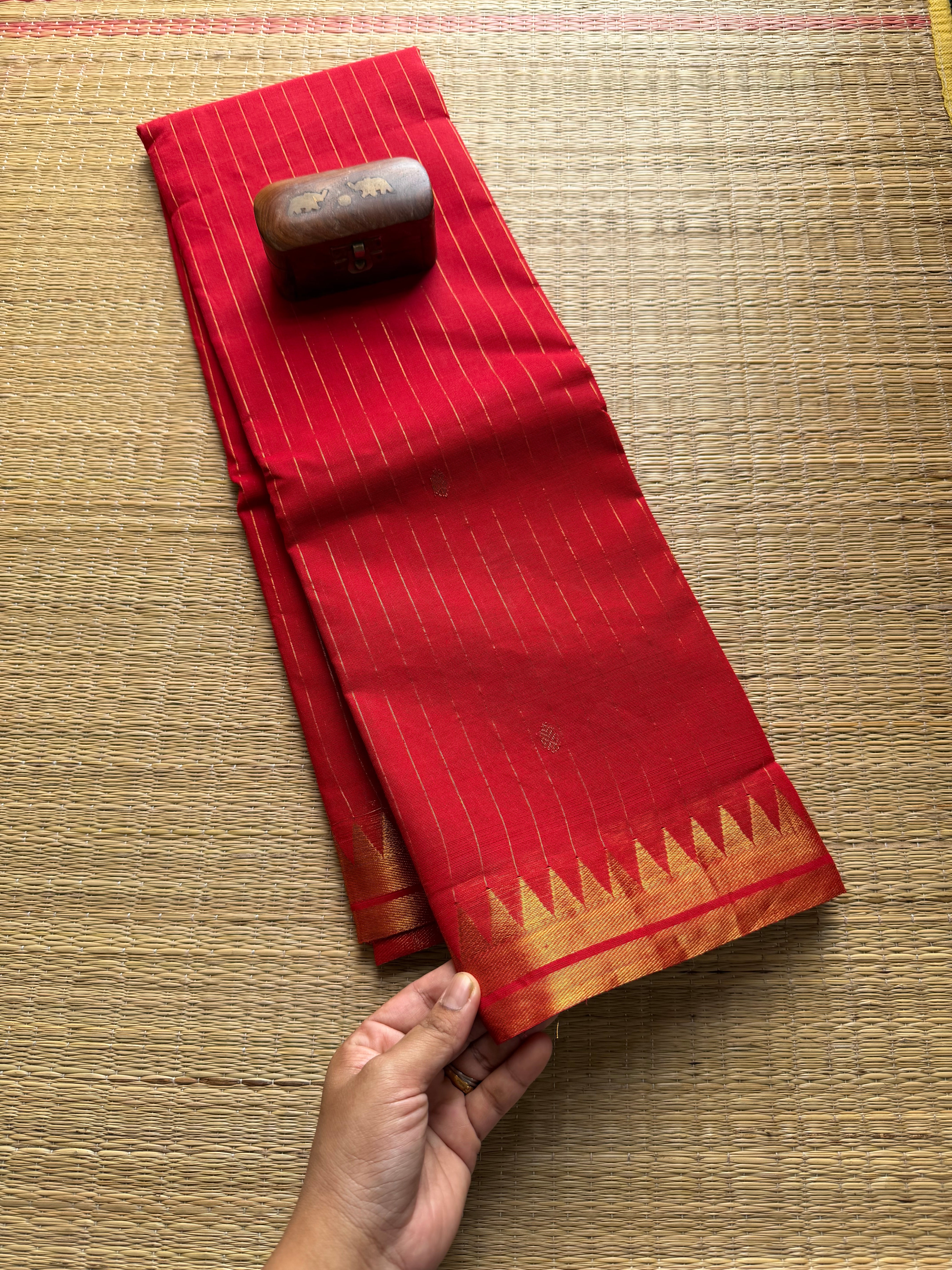 RF43 Classic Monotone Bright Chilli Red Vaira Oosi Pattern Kanchi Cotton Saree small Premium Golden Zari Border - RF43