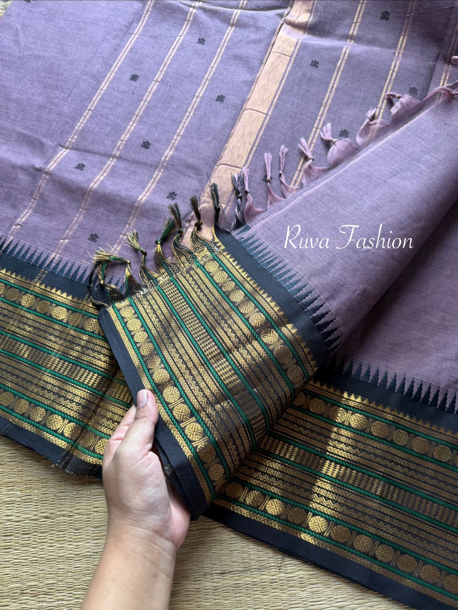 RF19 Dual tone grape shade  contrast black border & handmade thread buttas - RF19