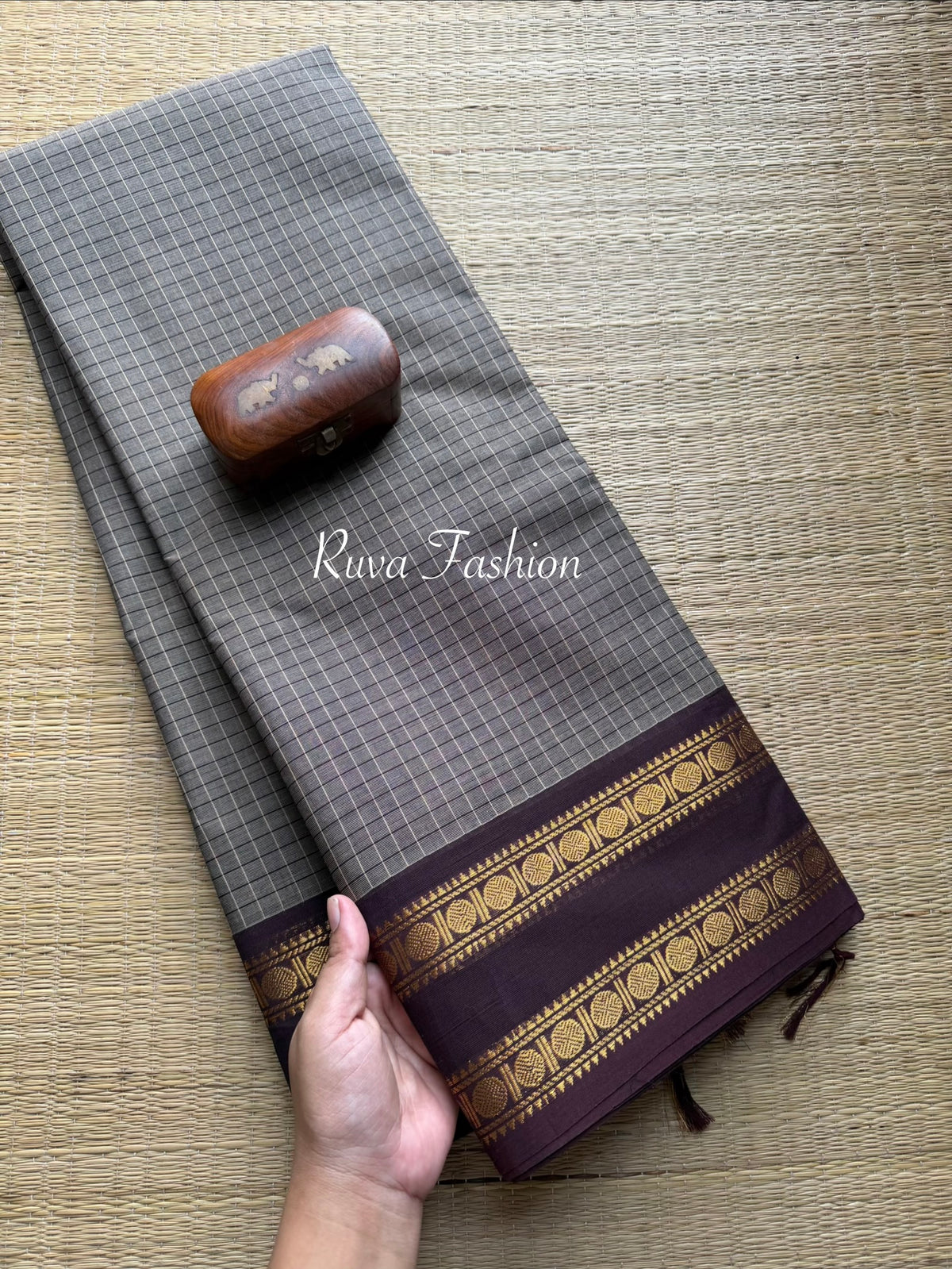 Grey With Brown Checks / Kattam Kanchi Cotton Saree