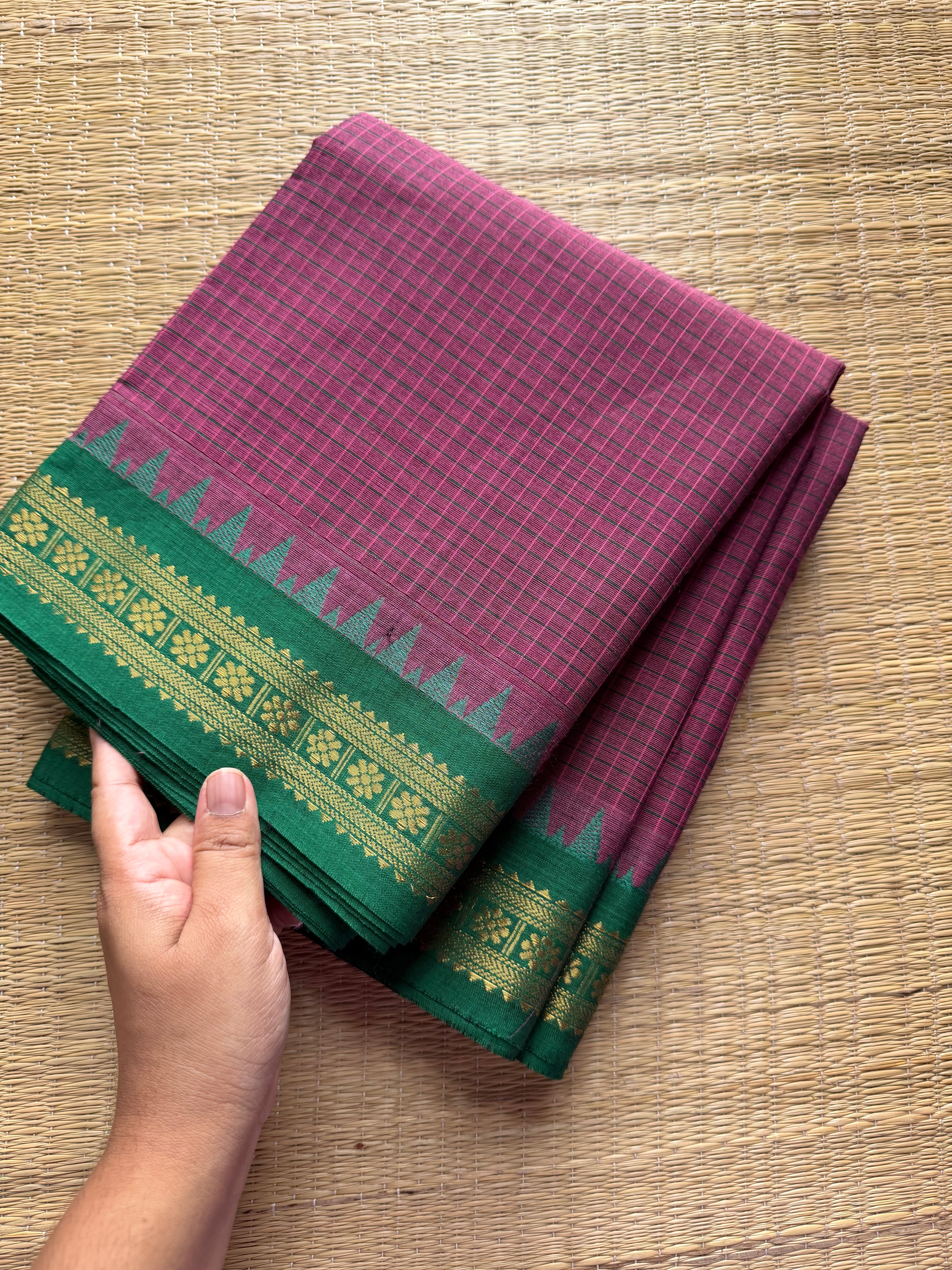 RF267 Dark onion pink with green combination Podi Kattam Kanchi cotton saree with small border