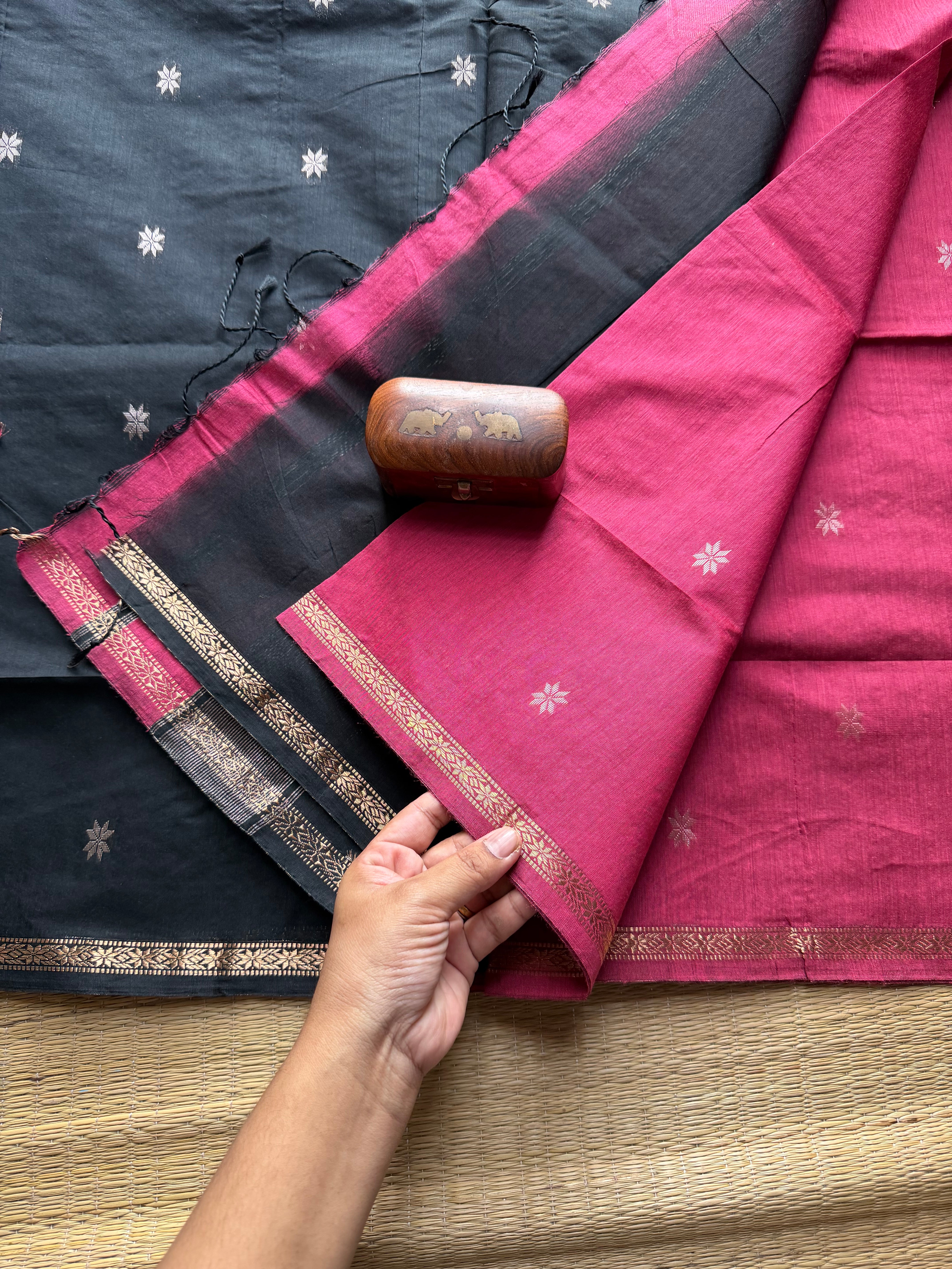 Dark Mauve Pink Maheswari Semi Silk Cotton Saree