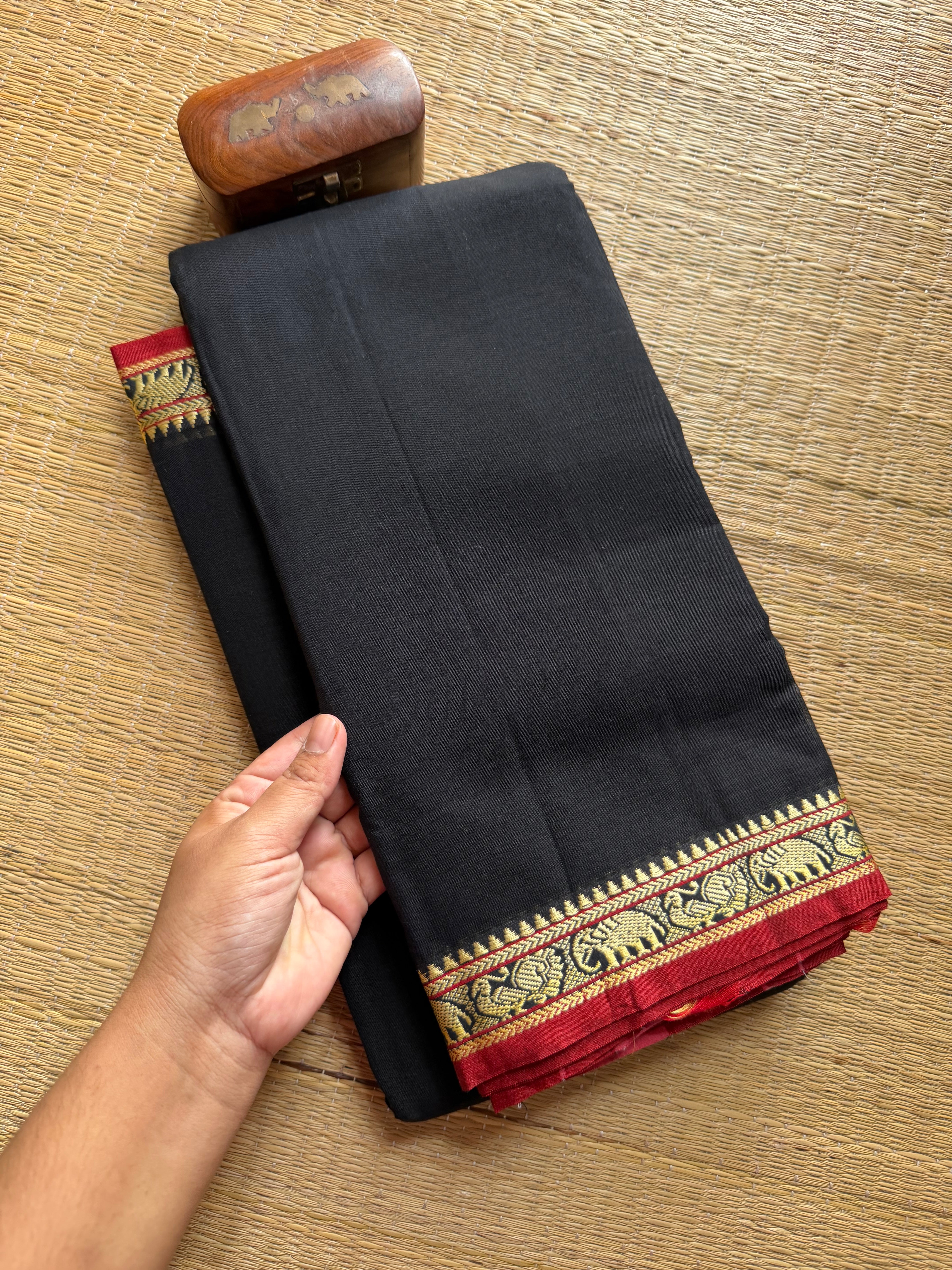 RF315 Black Mercerised Narayanpet Cotton Saree With contrast maroon combination Small Annam and elephant pattern border