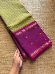 Dual tone Apple green shade Vintage Border Kanchi Cotton Saree With kattam / checks pattern & handwoven Buttas on the border