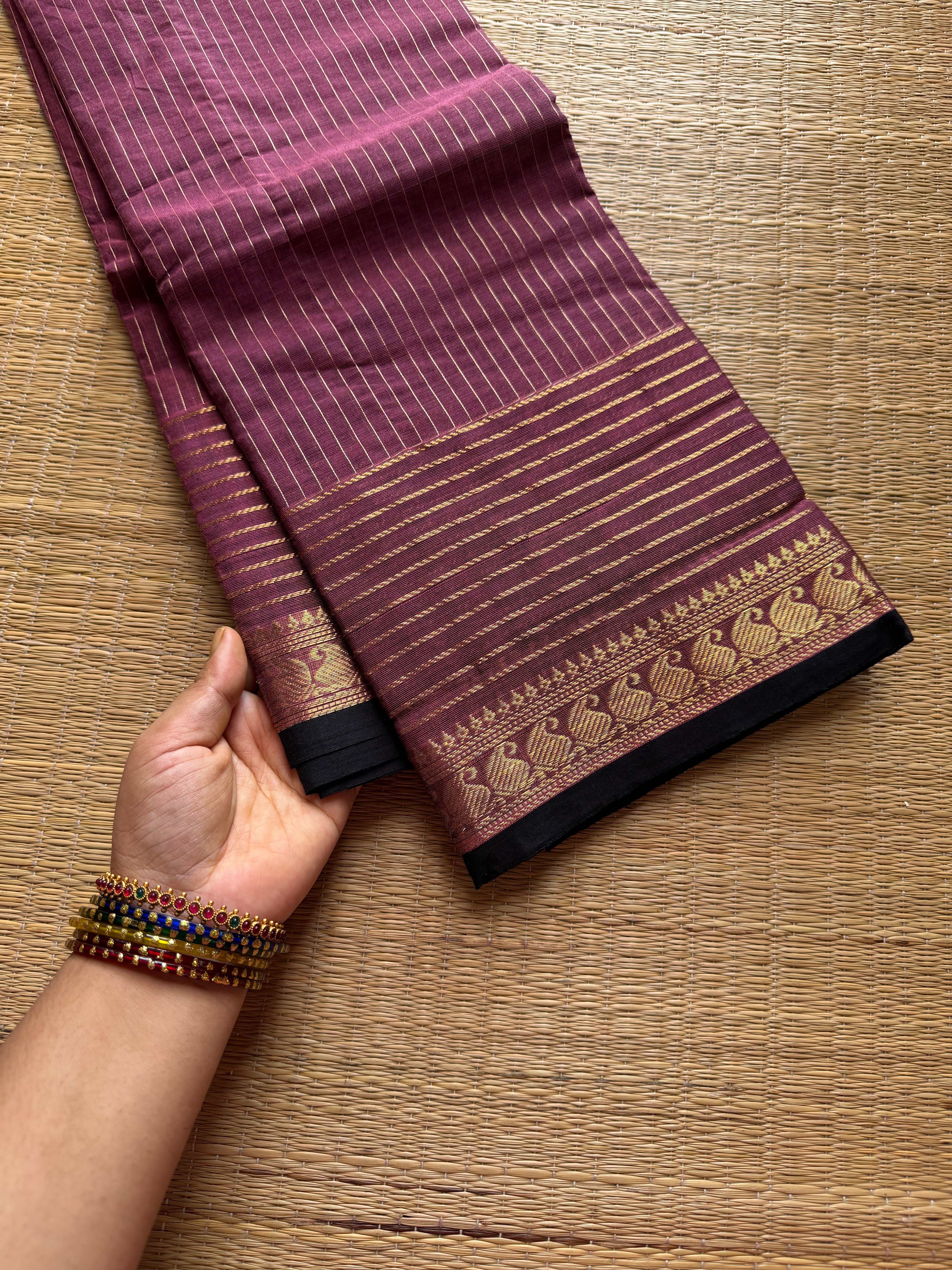RF588 Dark onion pink with black combination vaira Oosi pattern & contrast mango Zari border