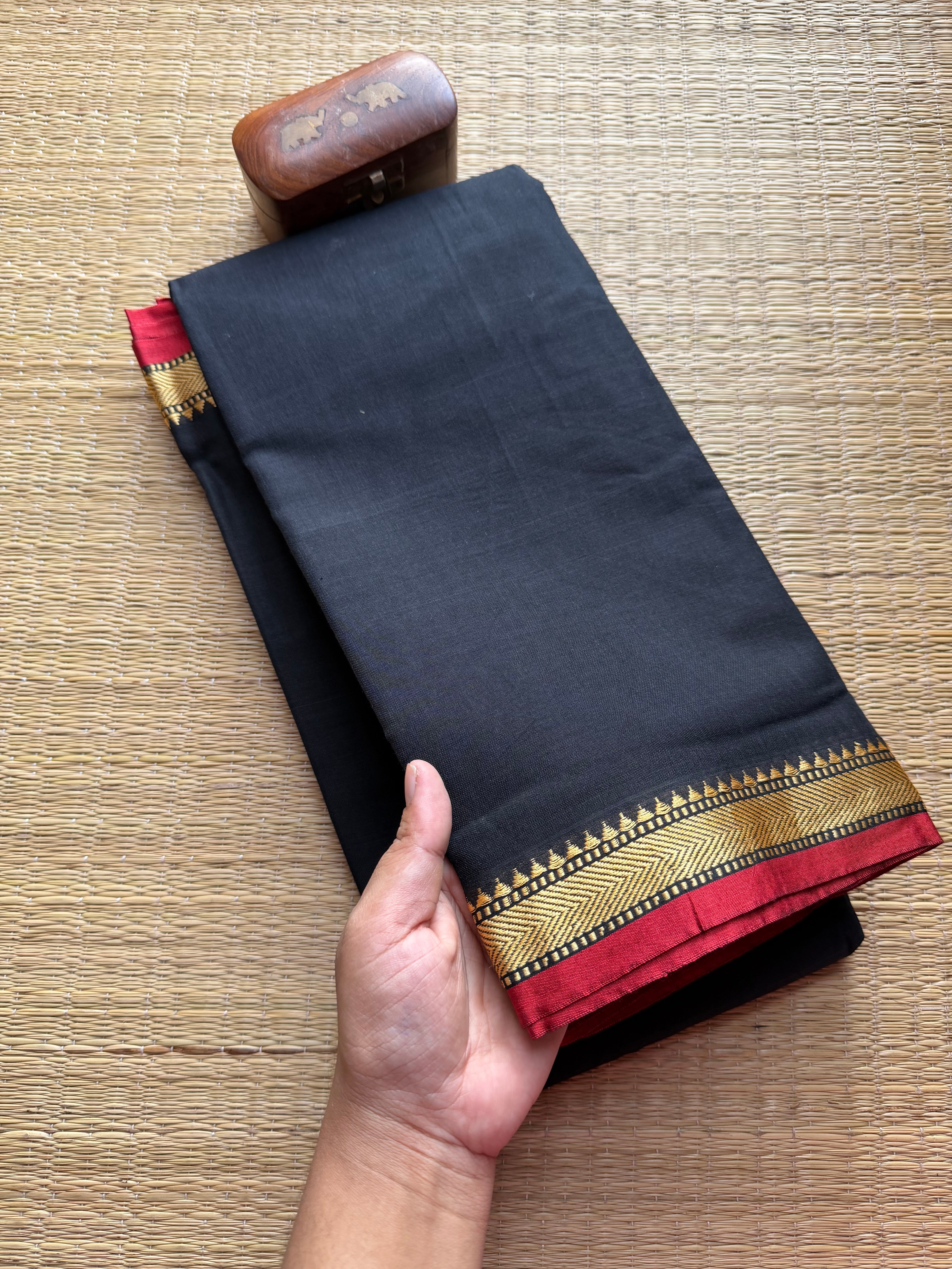 Black With Small Maroon Border Mercerised Narayanpet Cotton Saree