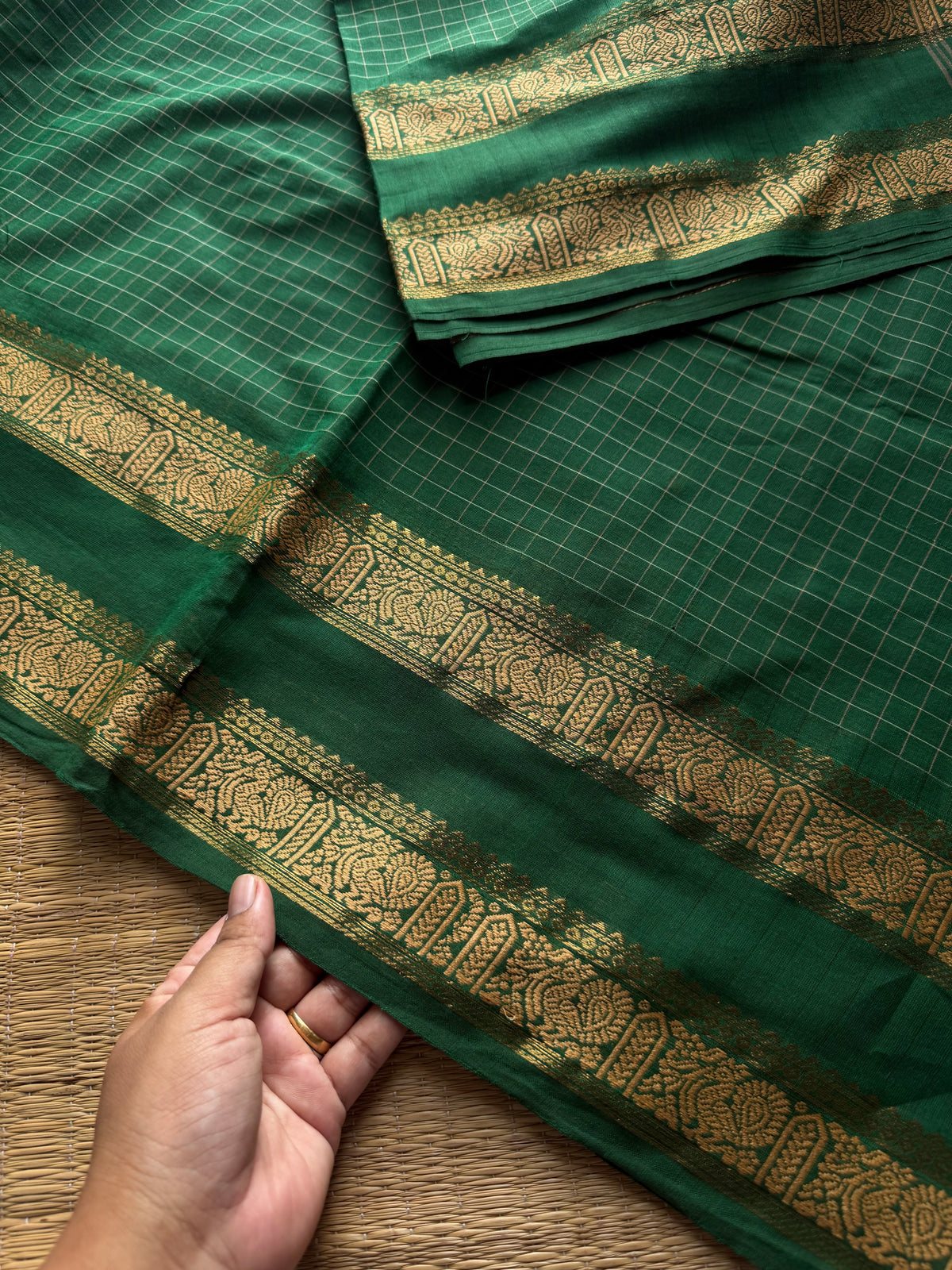 RF1025 Kattam Edition ~ Green shade Kanchi cotton saree with checks pattern