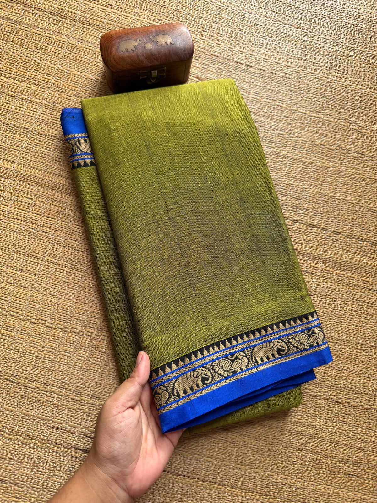 RF316 Green Mercerised Narayanpet Cotton Saree With Small Annam and elephant pattern border