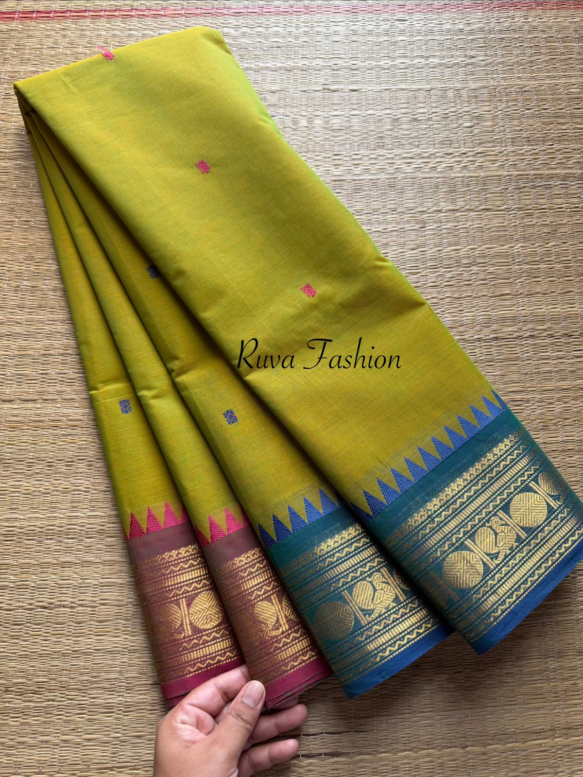 Dual tone green shade Kanchi Cotton saree with Ganga Jamuna border