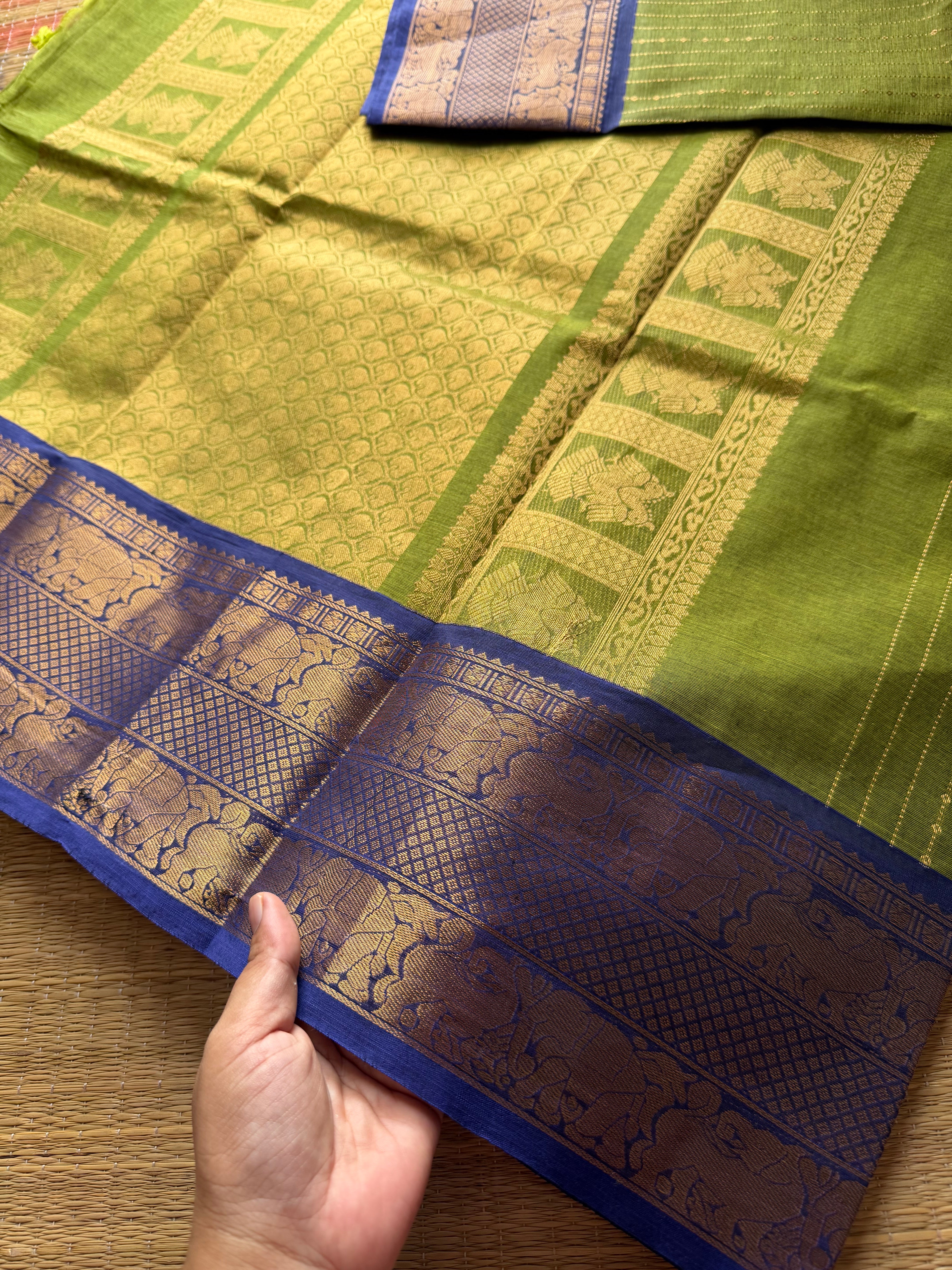 RF299 Green with Contrast Royal blue  Yazhi Pattern Border Premium Kanchi Cotton Saree With Vairaoosi Pattern & Rich Zari woven Pallu