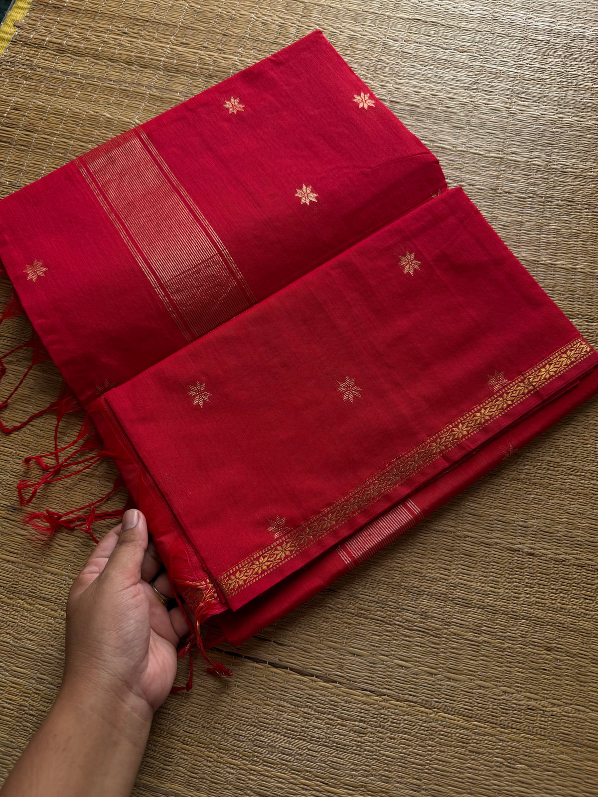 RF577 Monotone red Maheshwari semi silk cotton saree