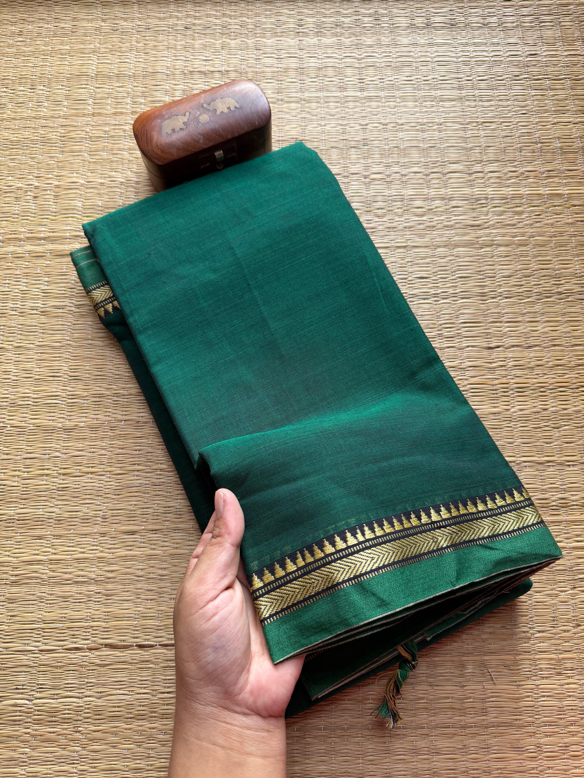 Green Mercerised Narayanpet Cotton Saree With Small Border