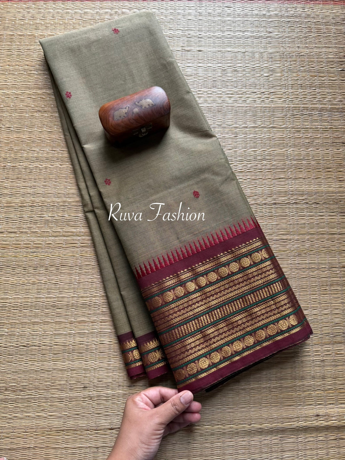 RF20 Dual tone grey with contrast maroon zari border & handmade thread buttas - RF20