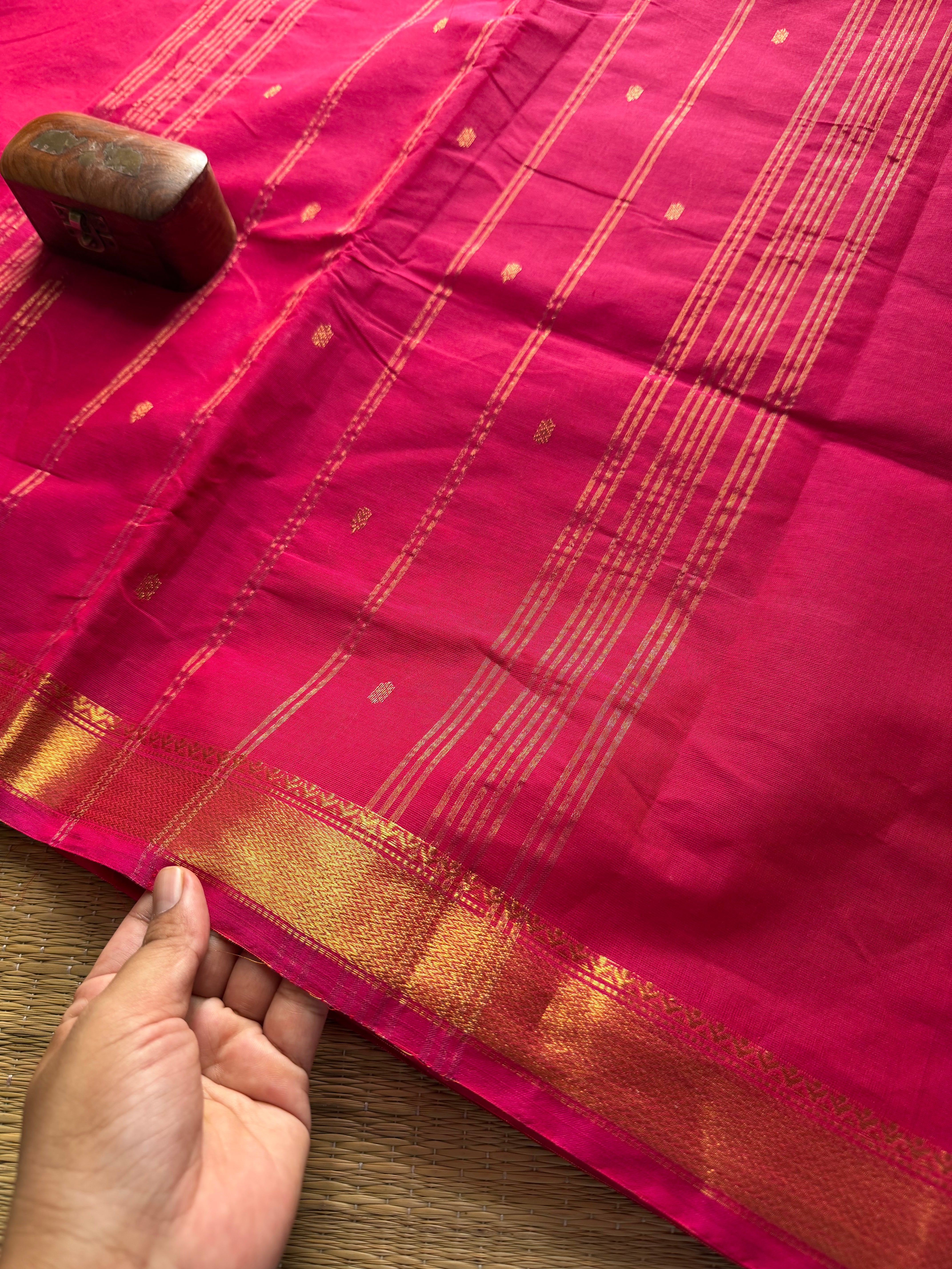 Monotone pink shade small border Kanchi cotton saree with handmade golden Zari Buttas