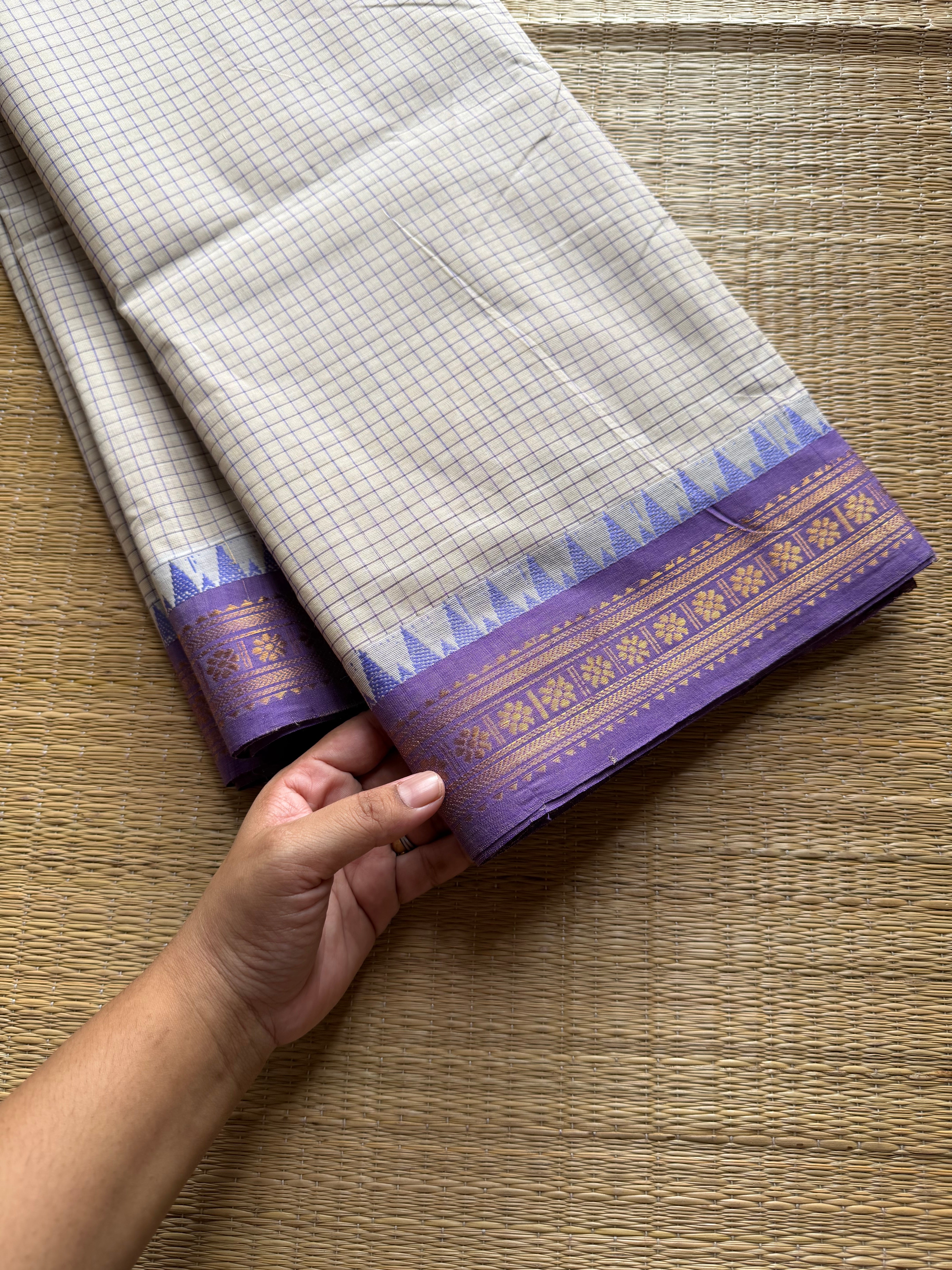 Vintage Podi Kattam ~ Half white with light purple combination small checks Kanchi cotton saree