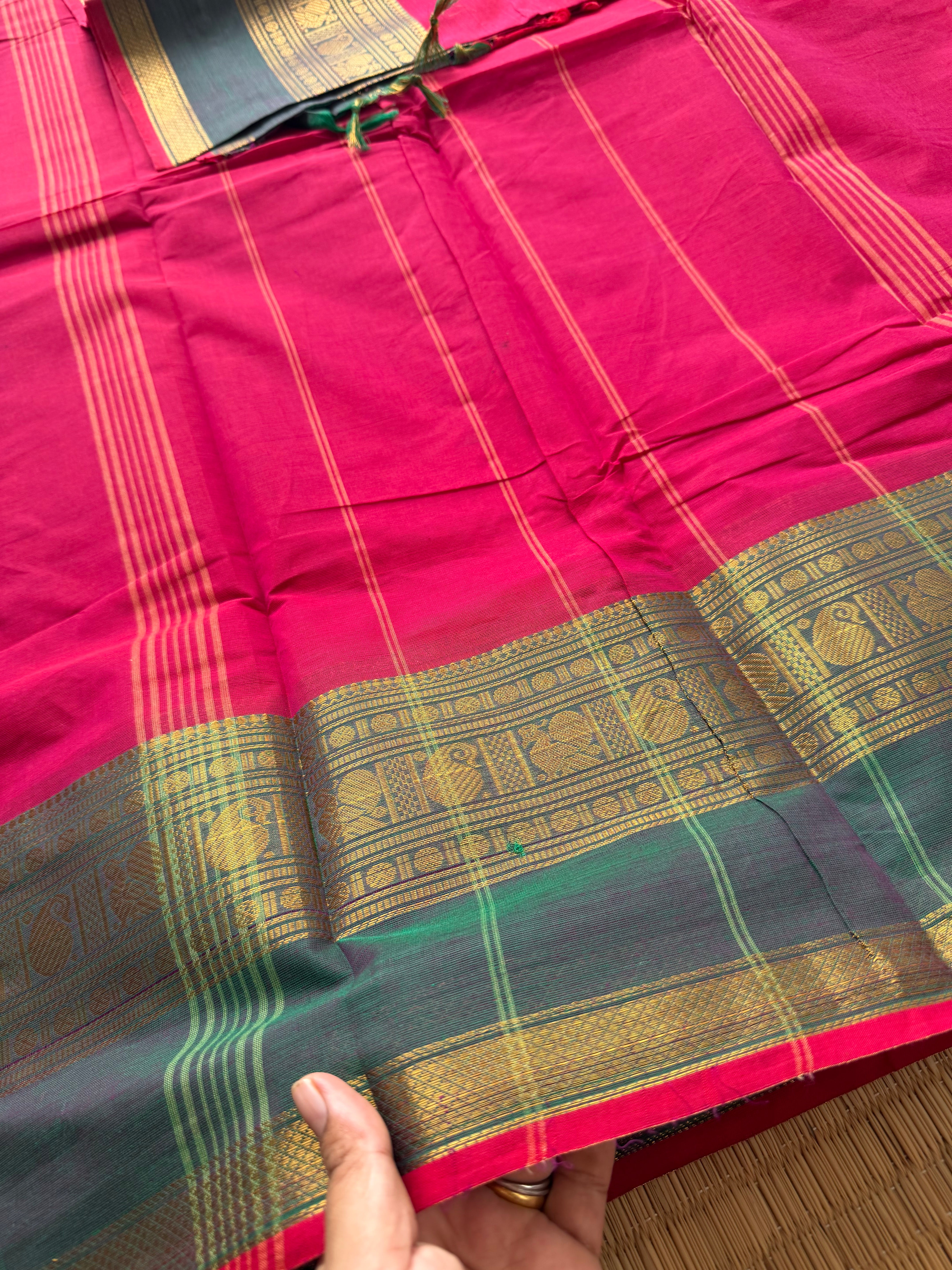 RF160 Red & magenta pink dual mixed shade Kanchi cotton saree with contrast golden Zari border
