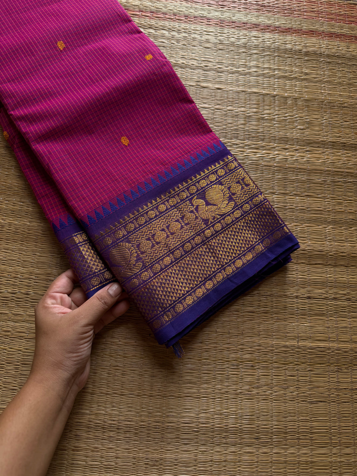 RF1294 Magenta pink shade Kanchi cotton saree with Podikattam / small checks pattern & handmade thread buttas