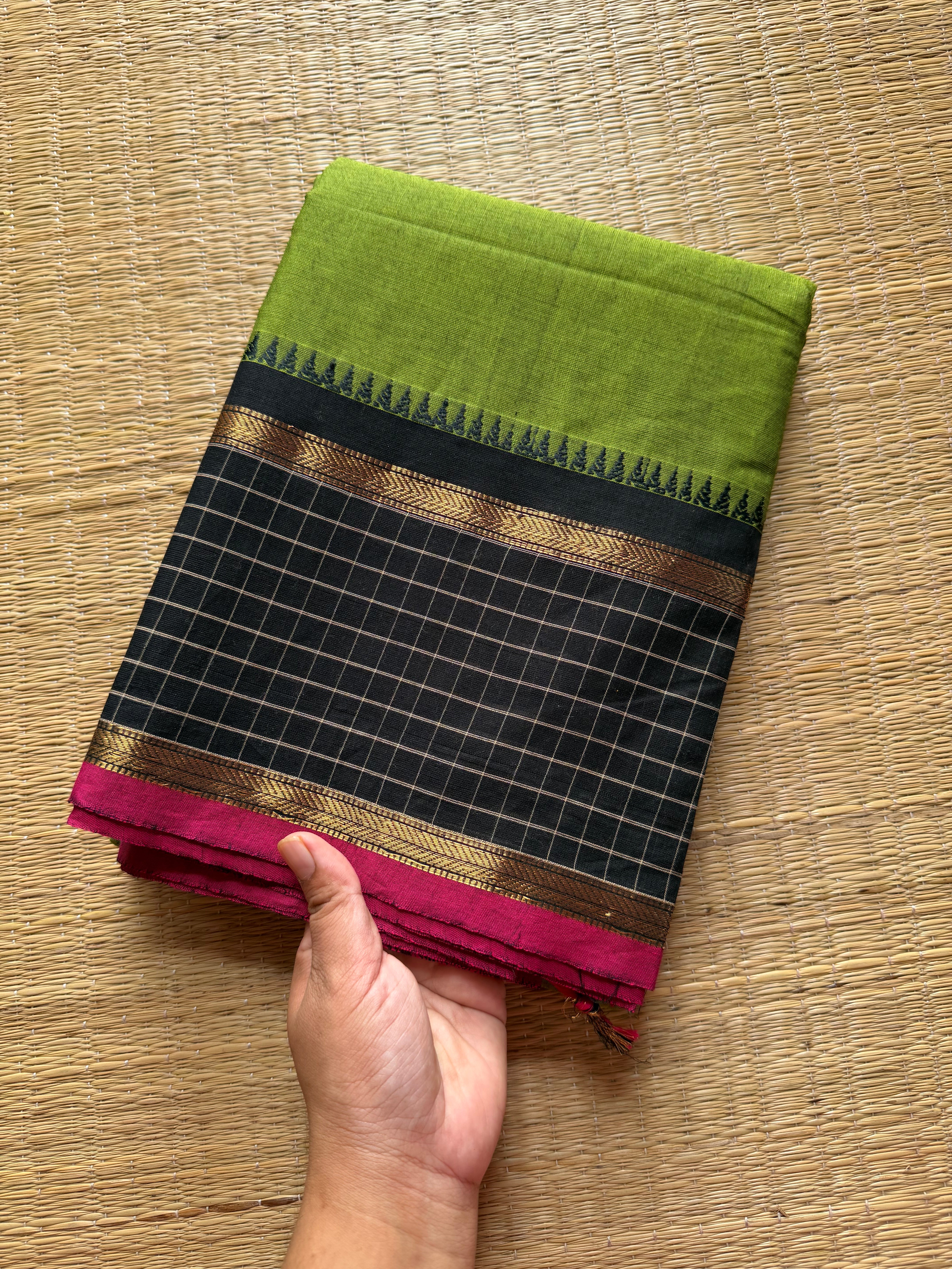 RF375 Green with black combination vintage border Kattam / checks pattern Kanchi cotton saree