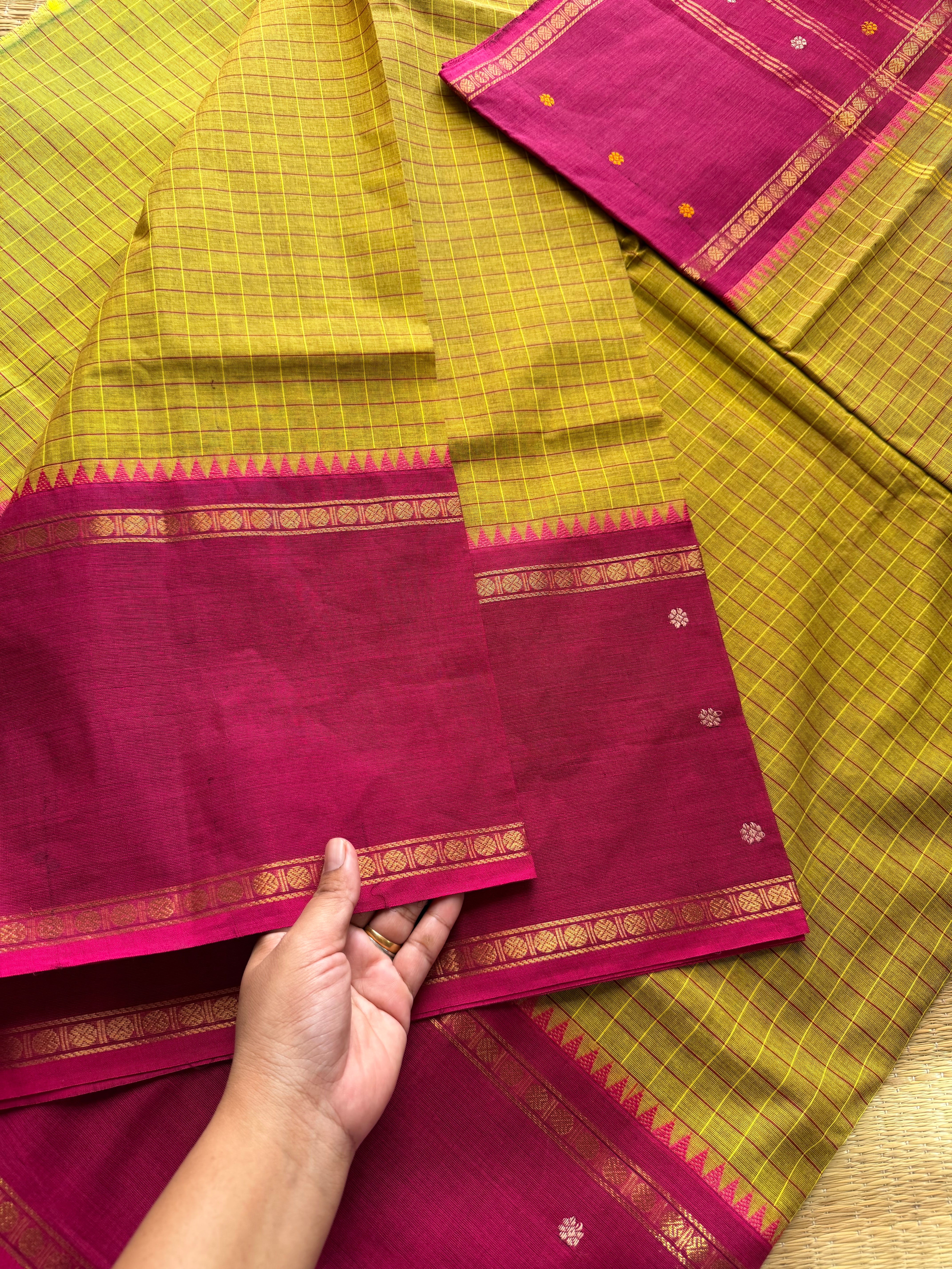 Dual tone green and yellow mixed shade with contrast pink combination Vintage l Border Kanchi Cotton Saree With kattam / checks pattern & handwoven Buttas on the border