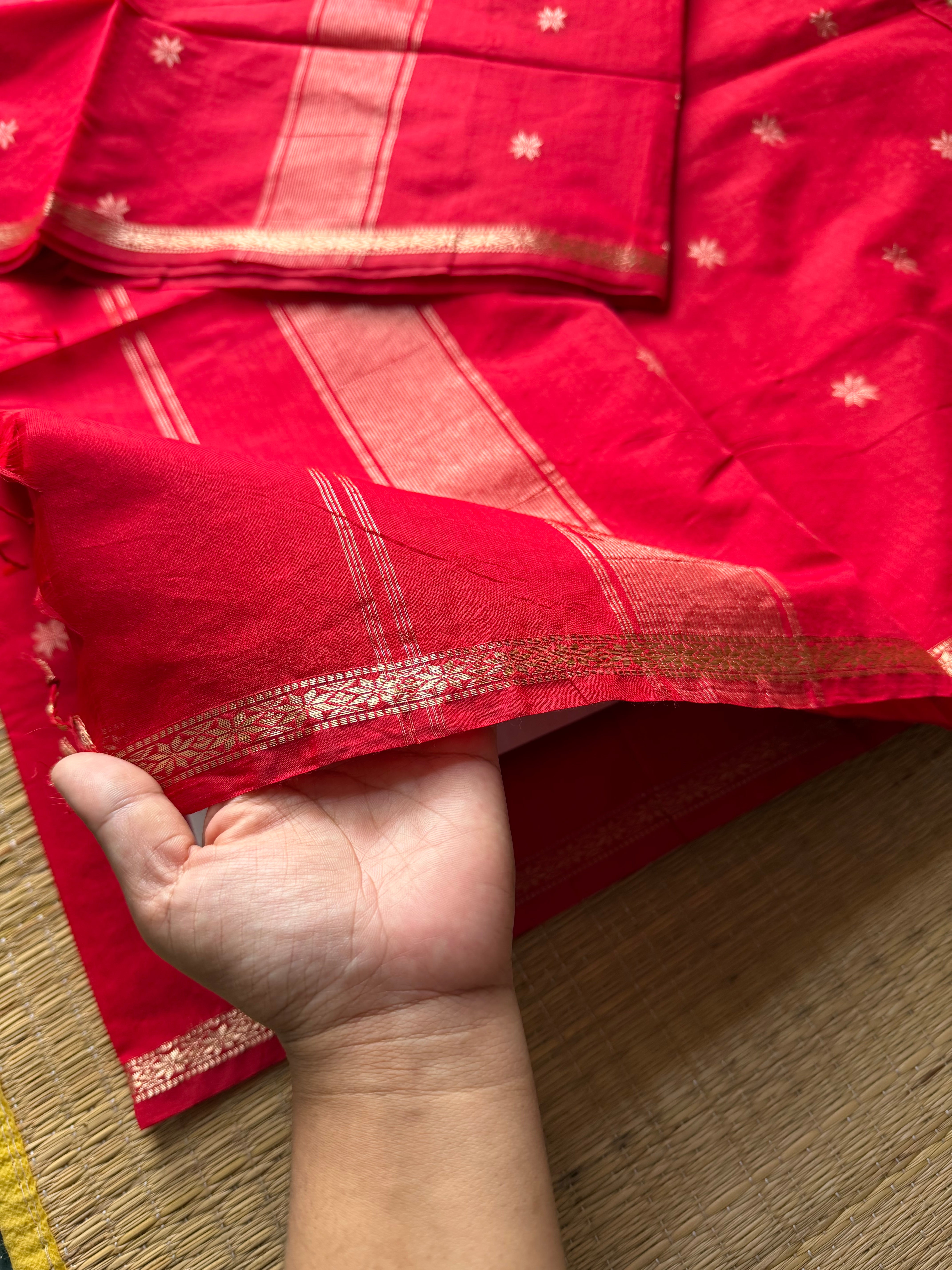 Chilli Red Shade Maheswari Semi Silk Cotton Saree