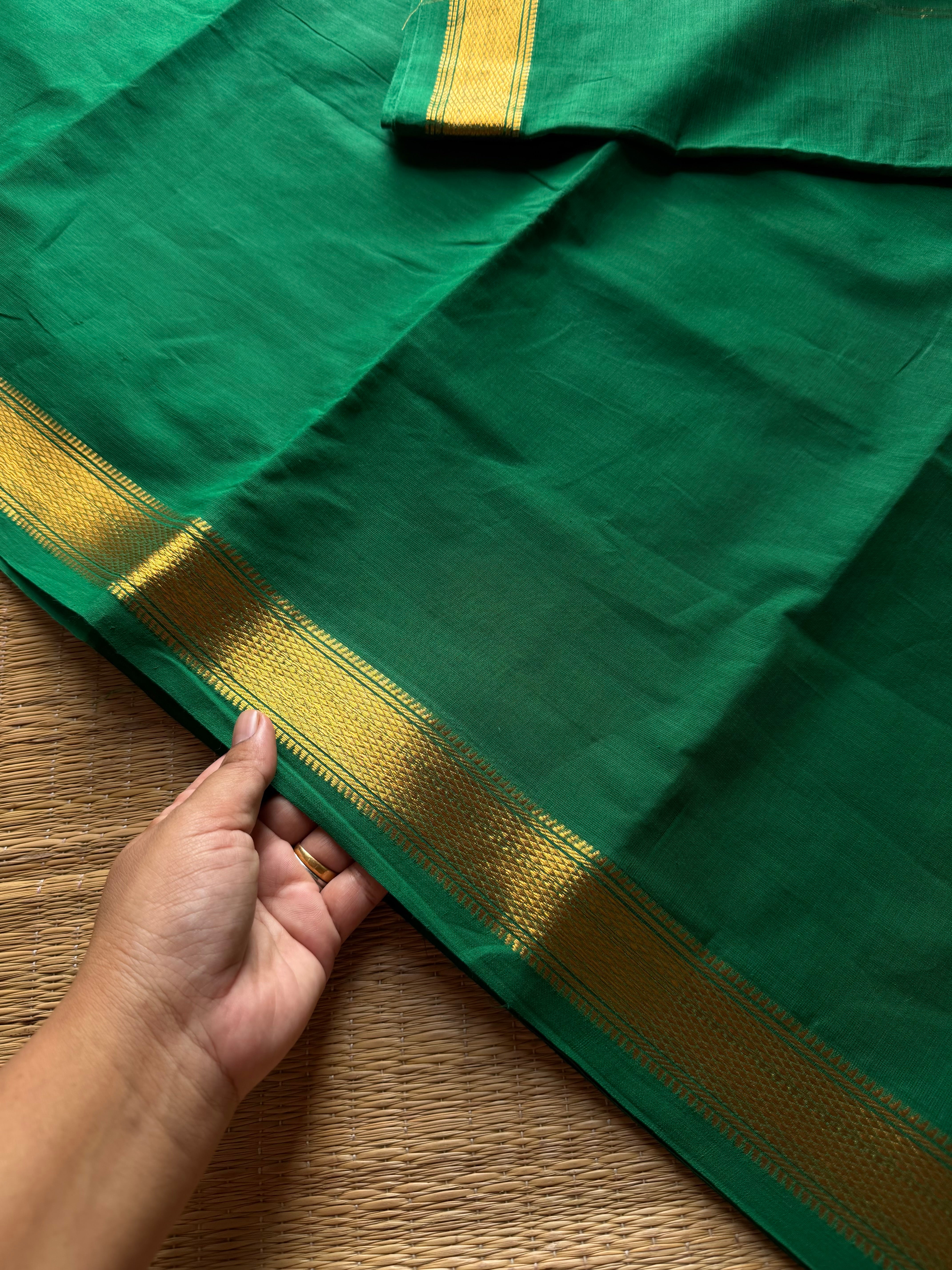 RF991 Green ~ Small border Kanchi cotton saree
