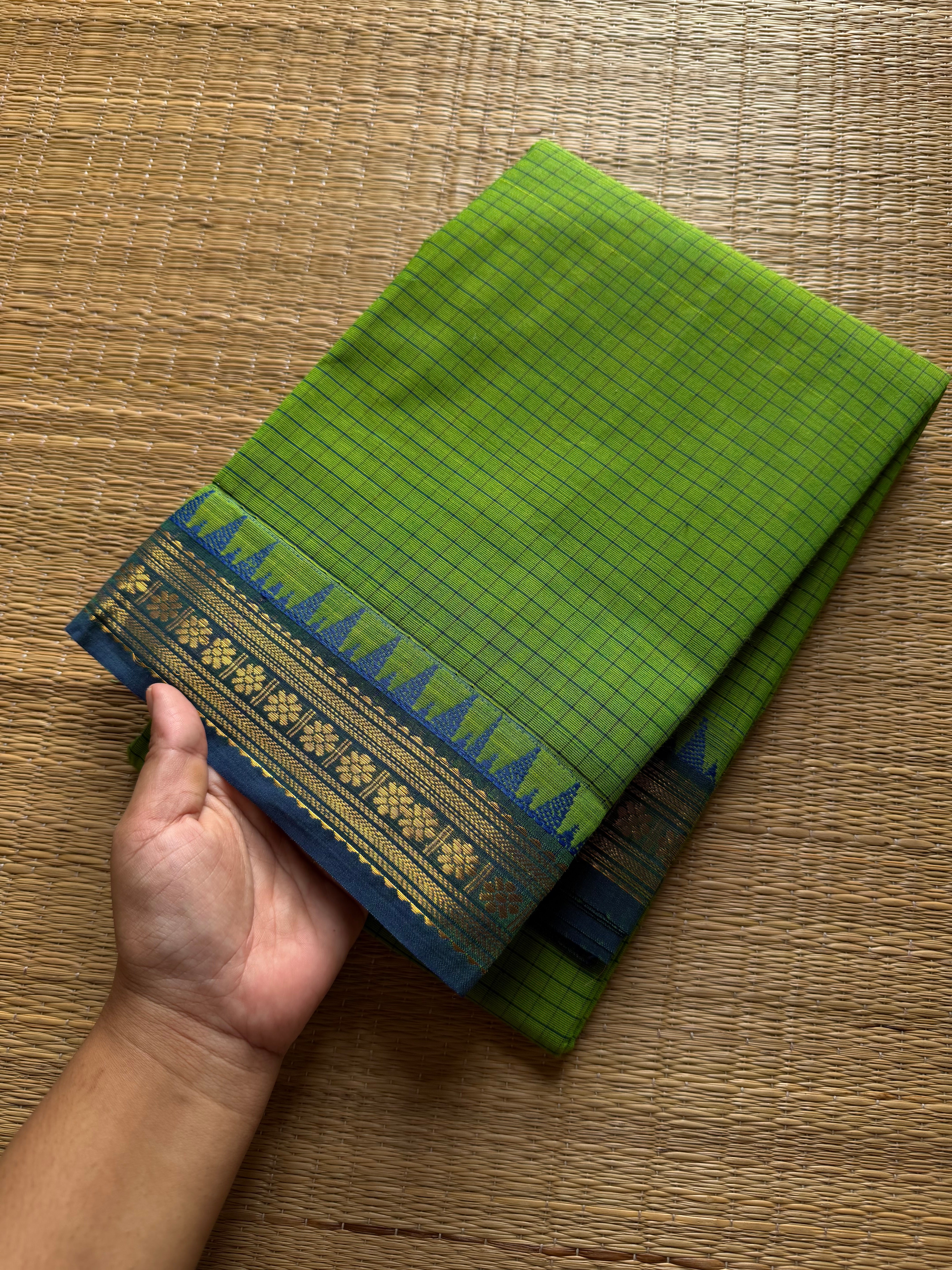 Vintage Podi Kattam ~ Green shade with l blue combination small checks Kanchi cotton saree