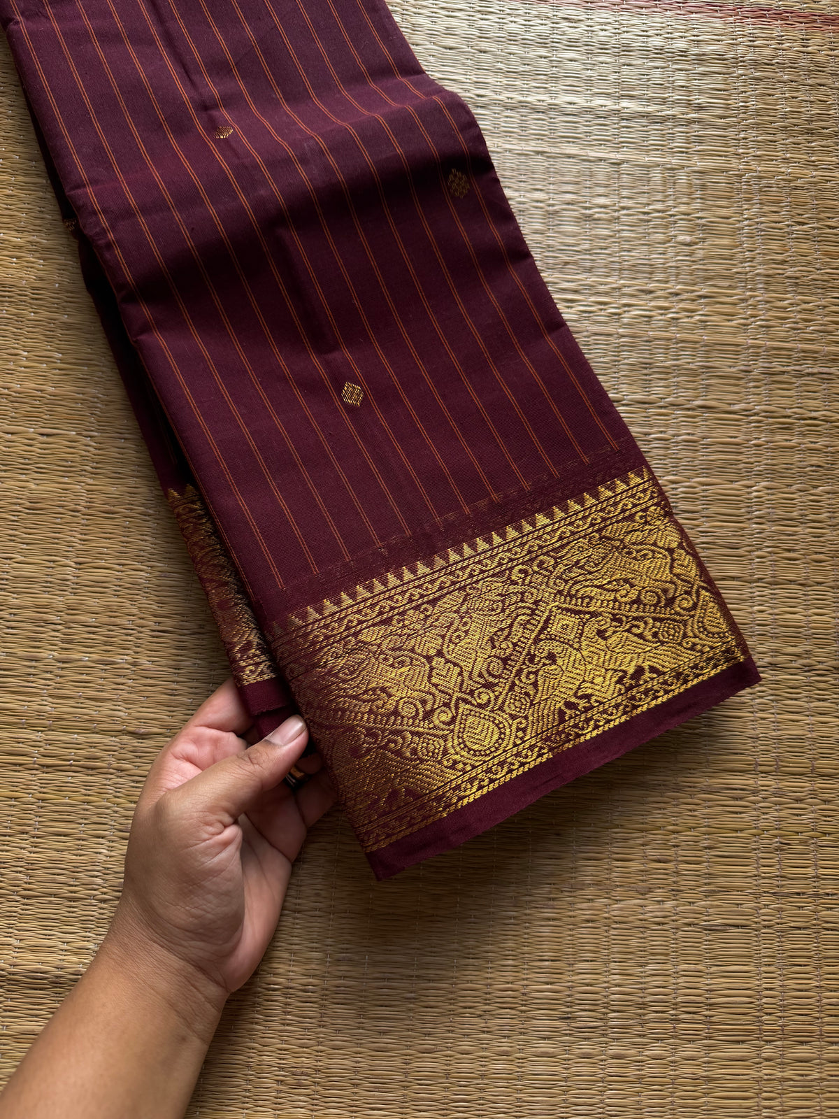 RF1410 Monotone deep maroon ~ Vanasingaram border Kanchi cotton saree with handmade thread buttas