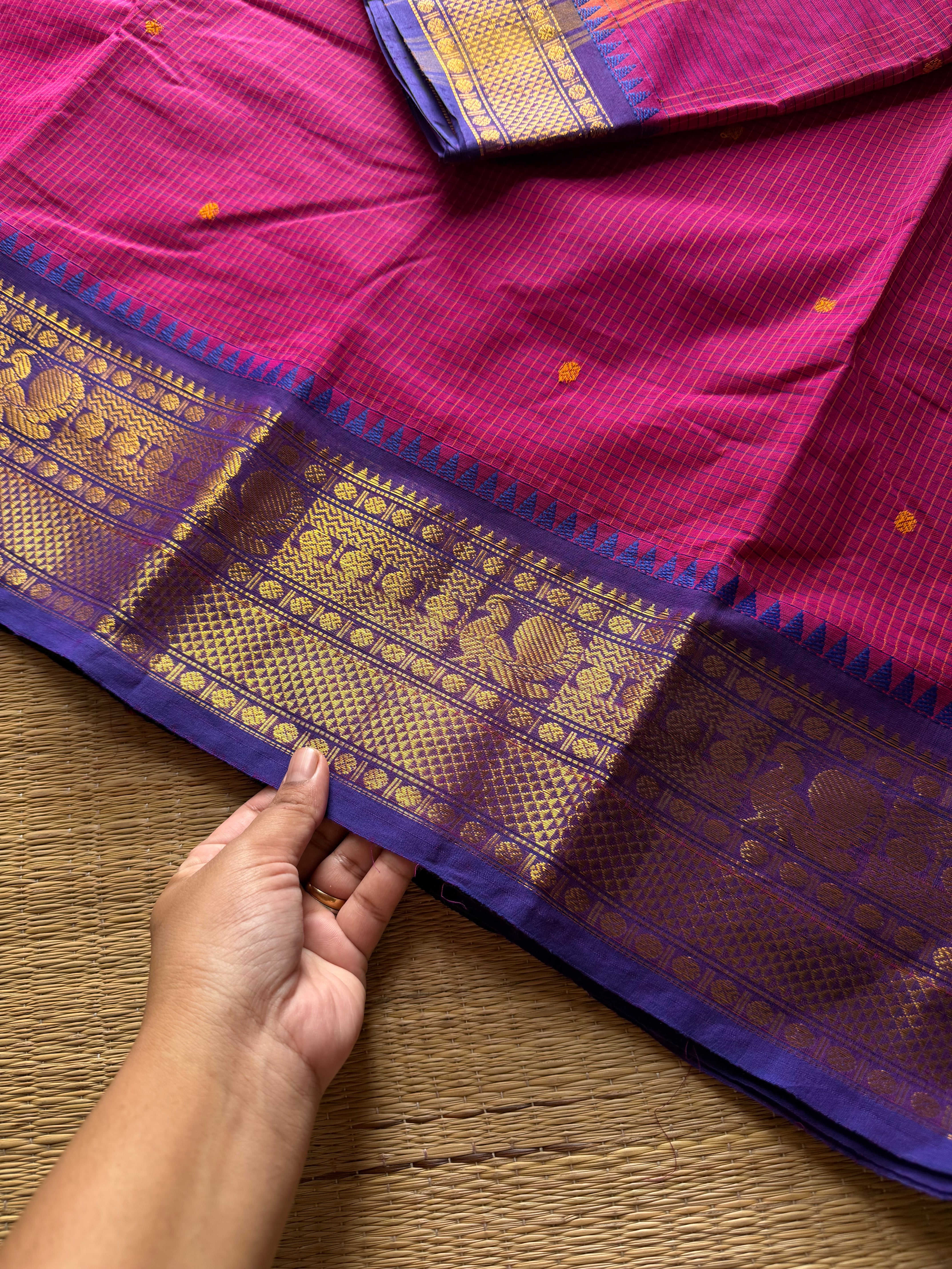 RF1294 Magenta pink shade Kanchi cotton saree with Podikattam / small checks pattern & handmade thread buttas