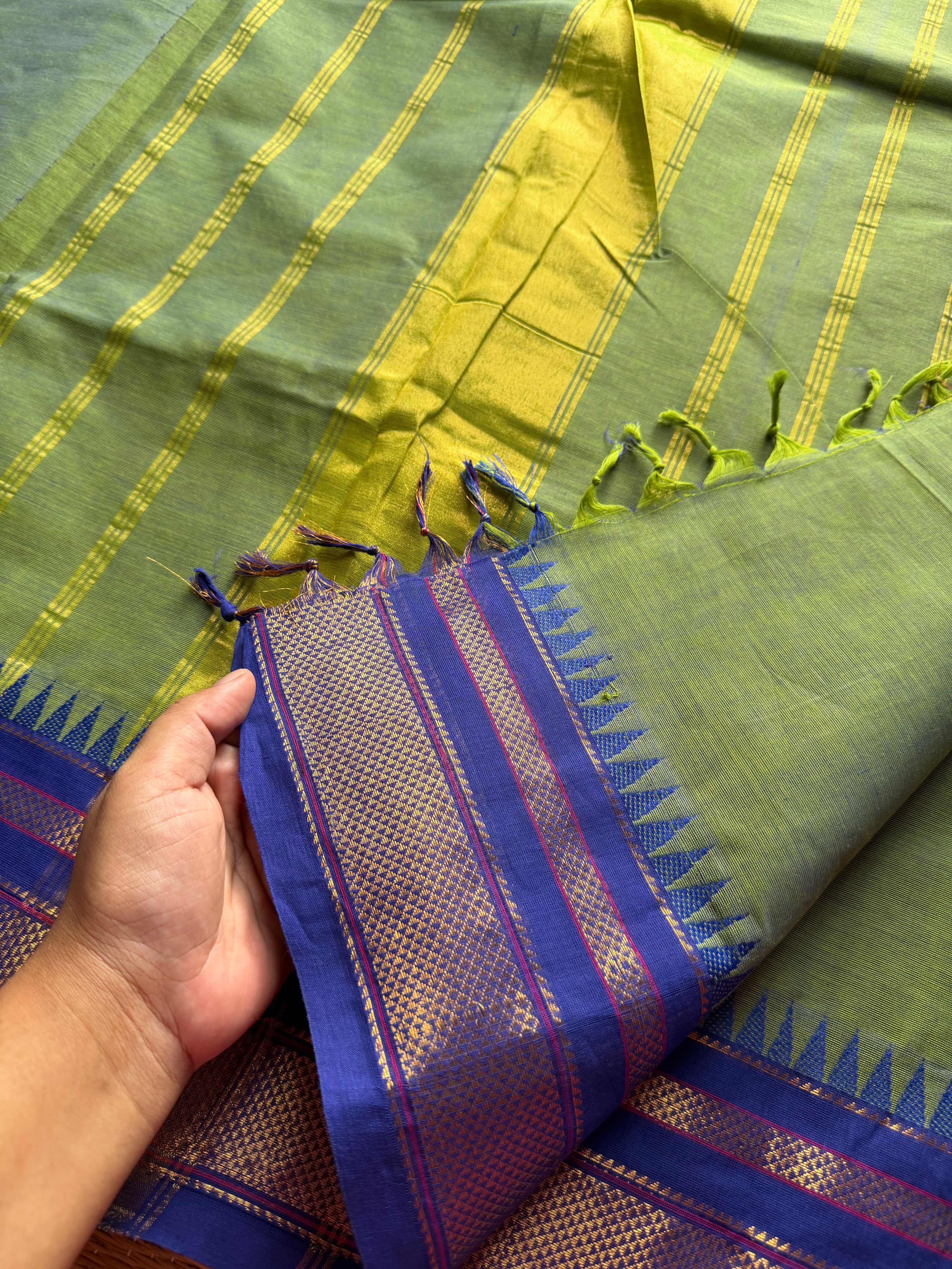 RF186 Green with contrast blue shade medium size border Kanchi cotton saree