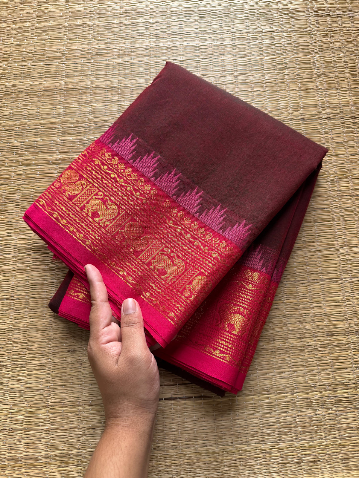 RF280 Maroon Shade Kanchi Cotton Saree With Contrast Pink Annam and Yazhi pattern Zari border