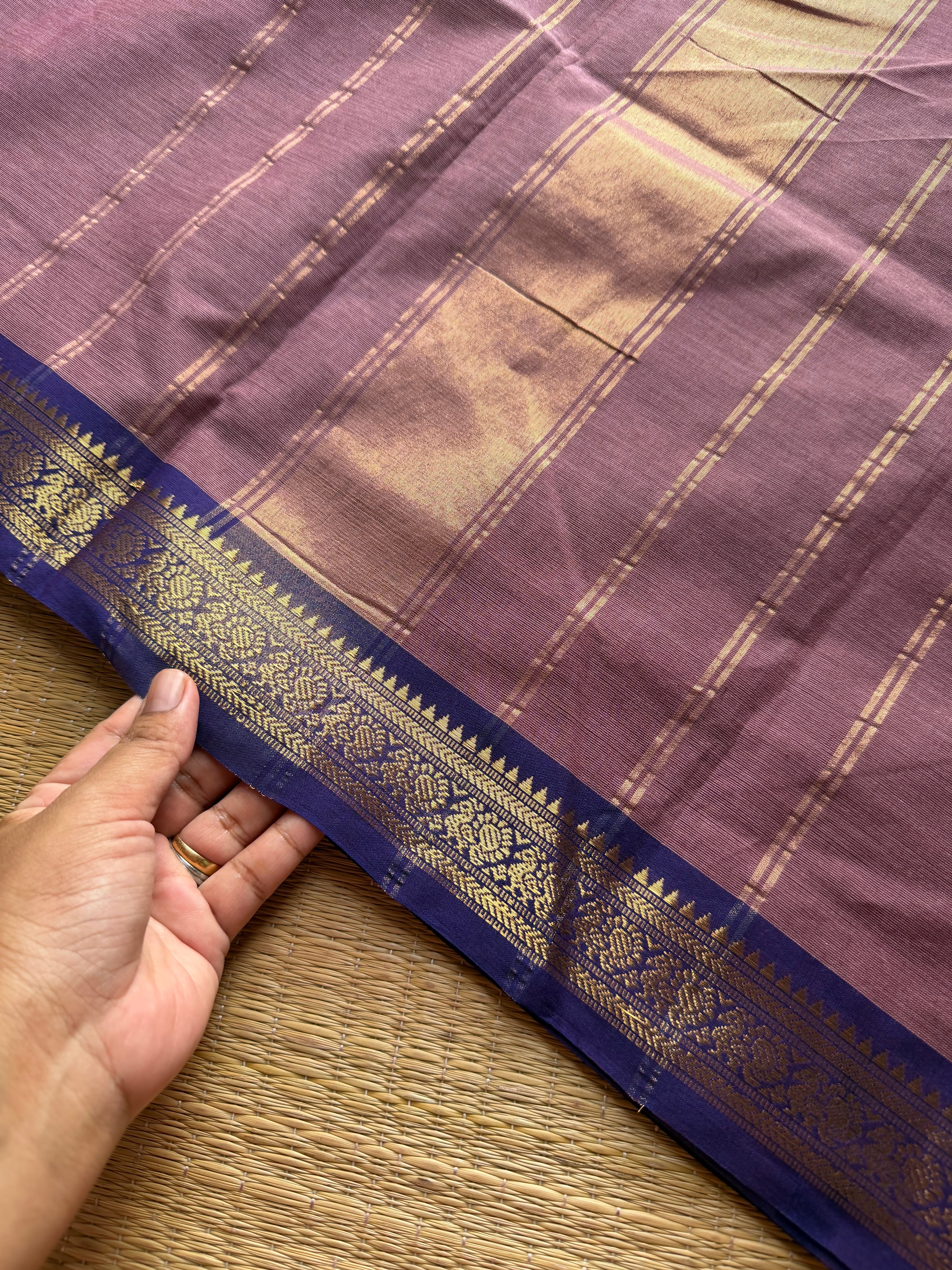 RF994 Light lavender shade ~ Small border Kanchi cotton saree