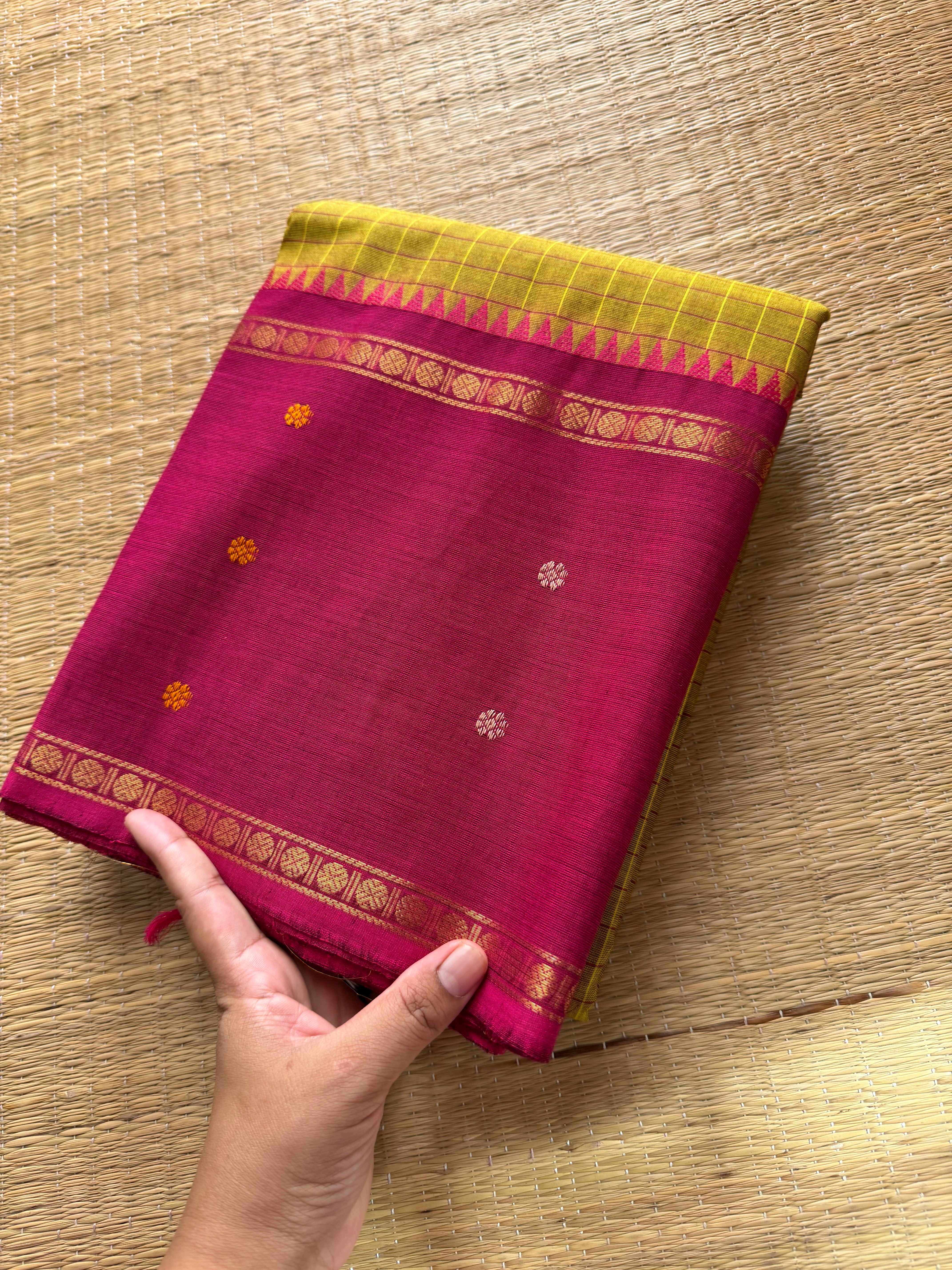 Dual tone green and yellow mixed shade with contrast pink combination Vintage l Border Kanchi Cotton Saree With kattam / checks pattern & handwoven Buttas on the border
