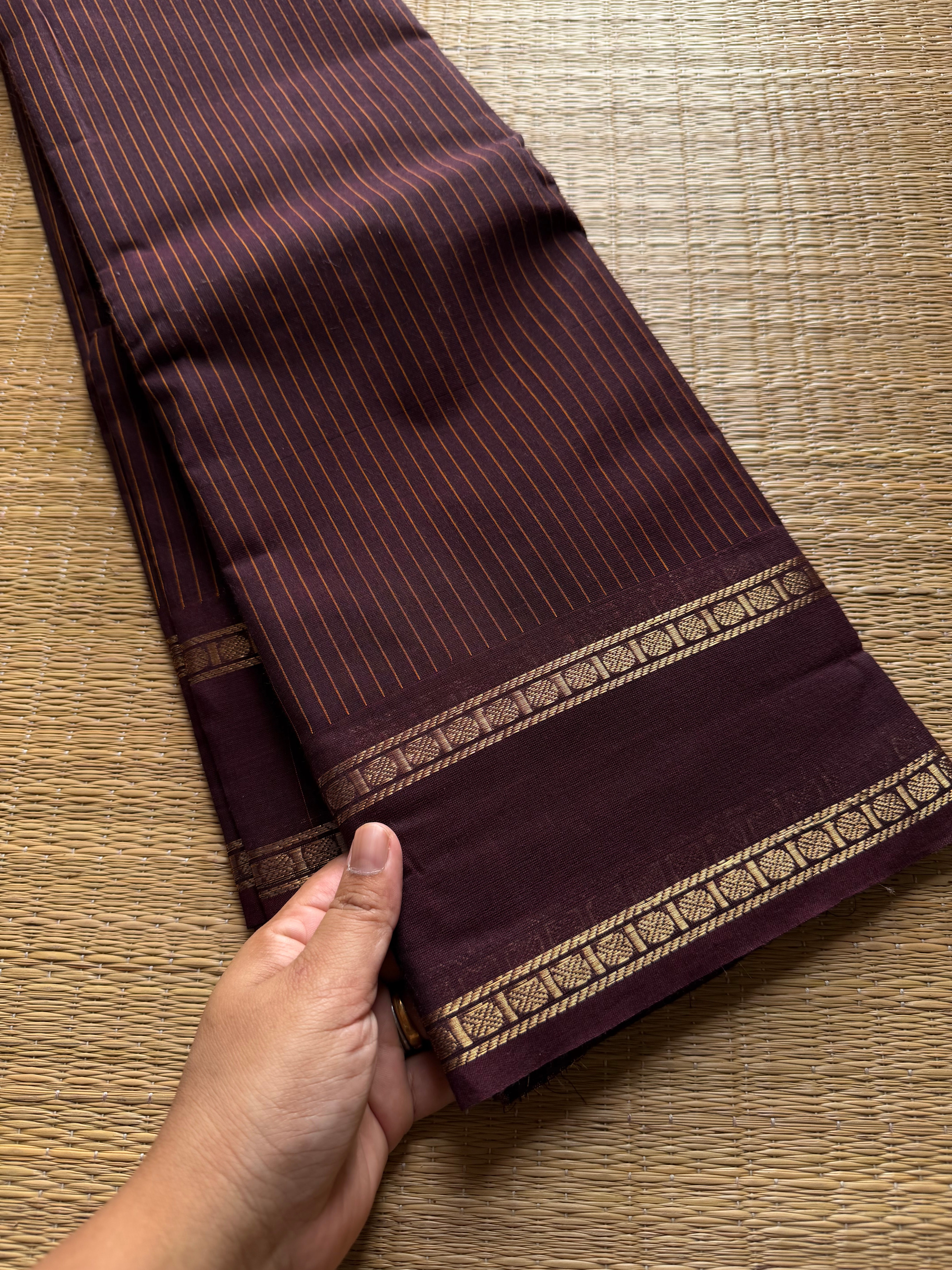 RF517 Monotone deep Coffee brown shade Kanchi cotton saree with Korvai Vaira Oosi thread vertical lines pattern with vintage Rettapet border