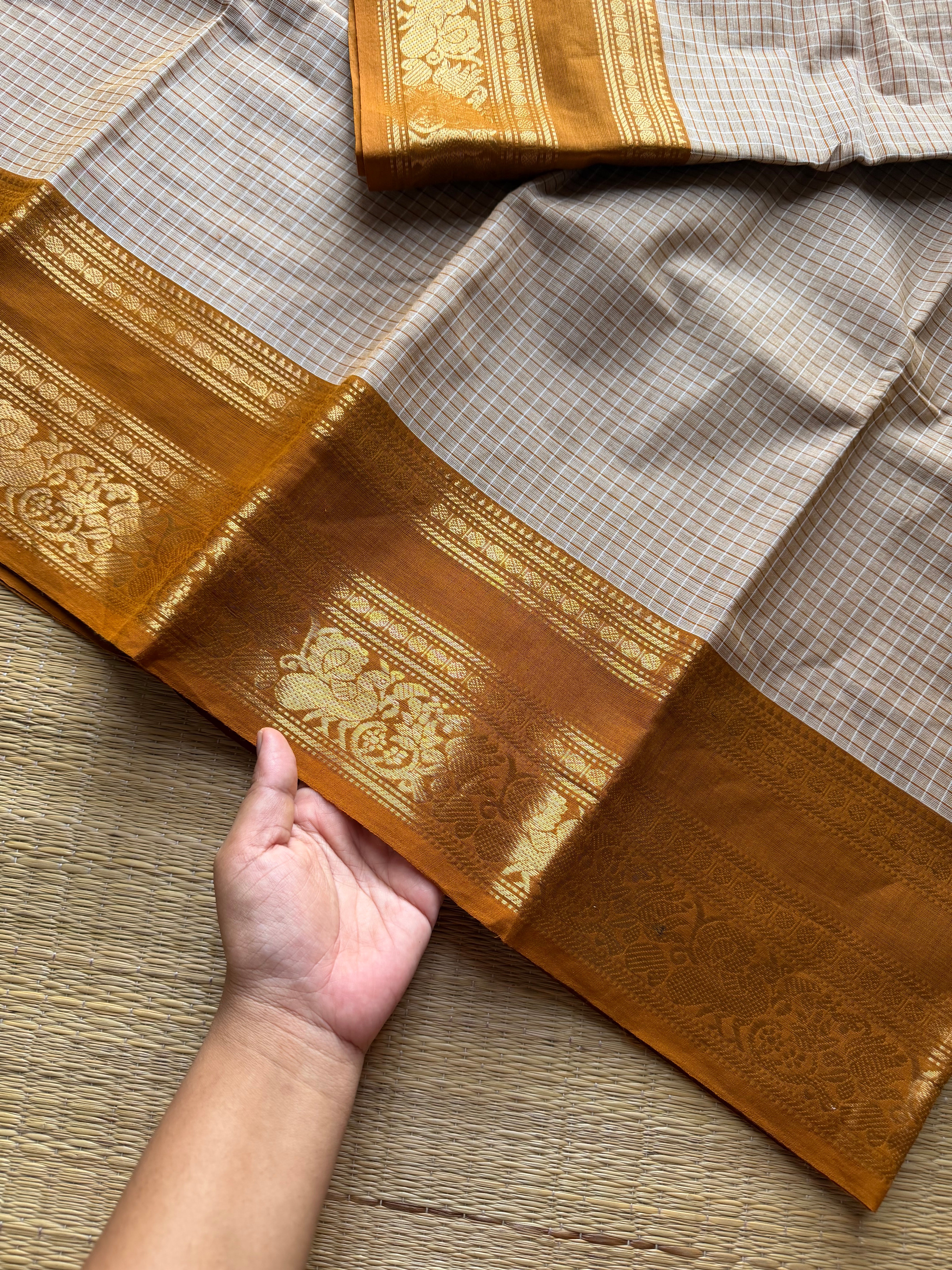 RF1071 Beige shade vintage pidikattam Kattam Kanchi cotton saree with silk saree inspired border