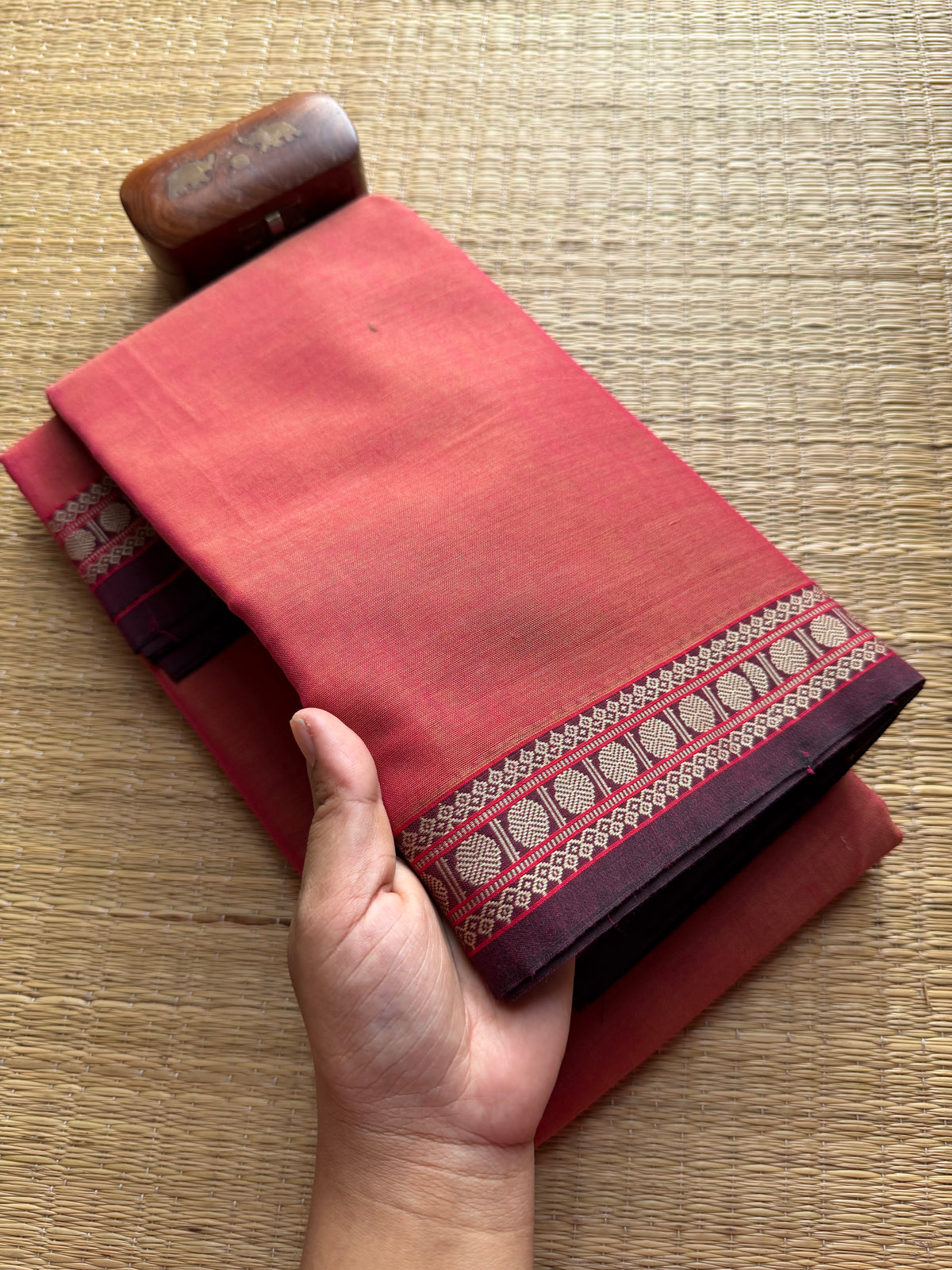 Dual Shade Mercerised Narayanpet Cotton Saree With Small Border