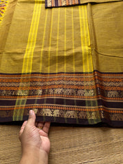 Light dual tone green shade with brown combination Kanchi cotton saree with unique Varisaipet border
