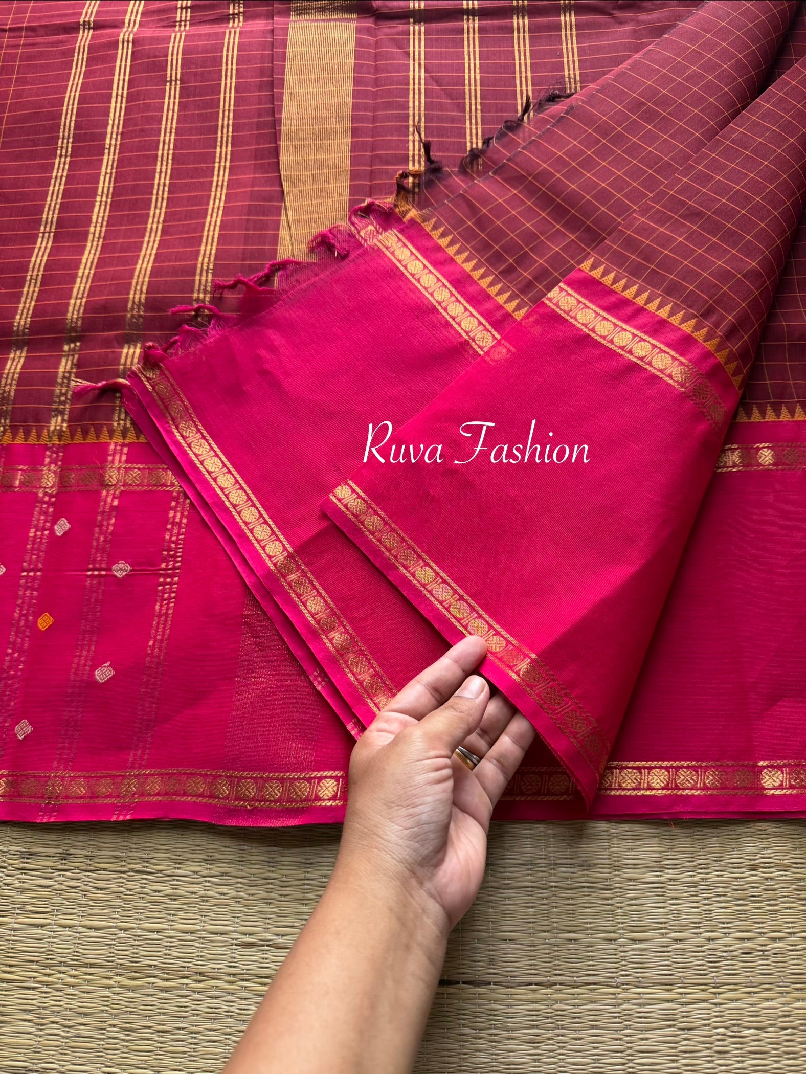 RF31 Maroon with dark pink Vintage Style Border with checks pattern & handwoven Buttas on the border - RF29