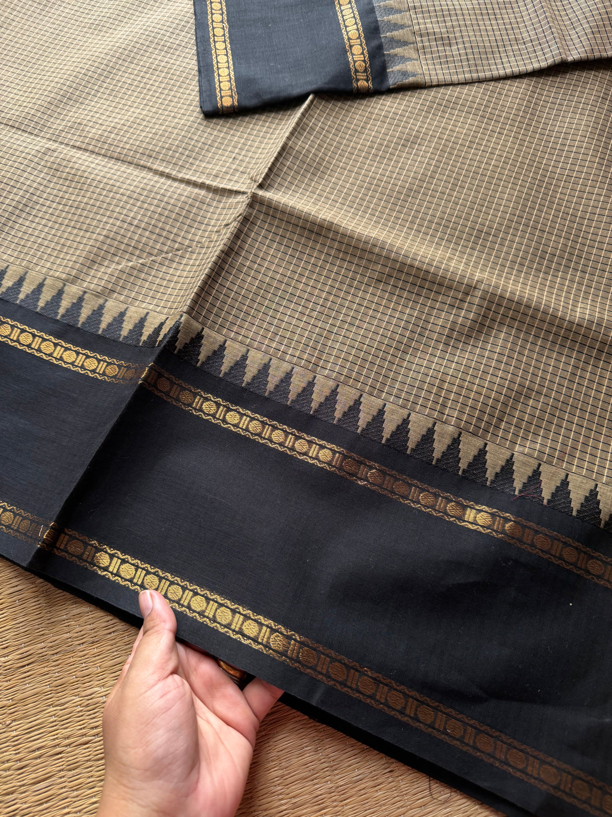 Grey with black combination vintage border Podikattam Kanchi cotton saree