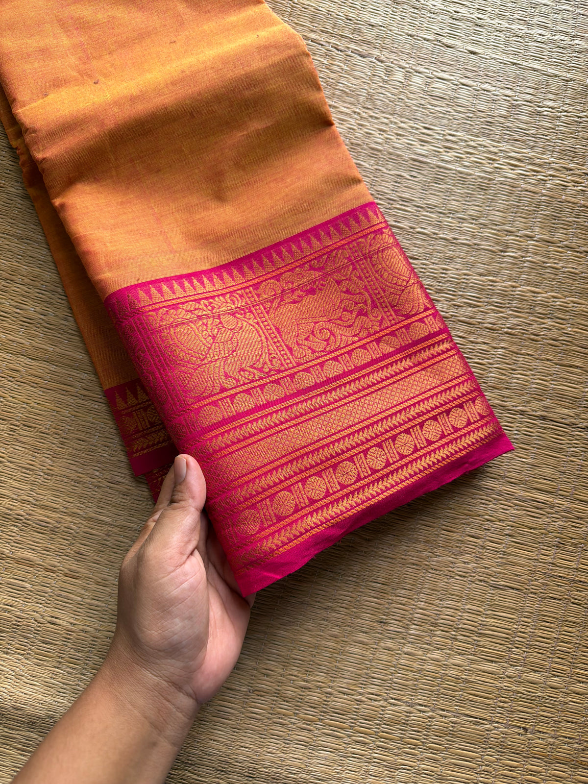 RF1132 Dark mango shade with pink ~ Kanchi cotton saree with yazhi pattern border